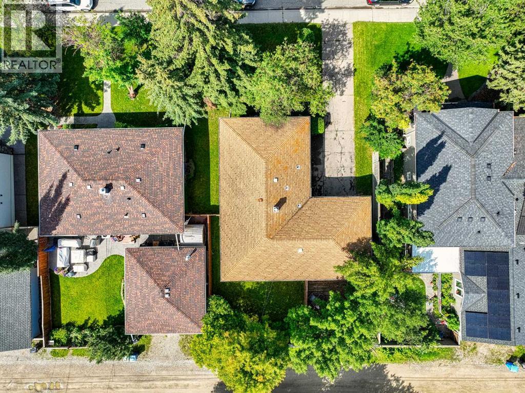 Single Family House Bungalow for Sale in  Wedgewood Drive SW Wildwood Calgary 