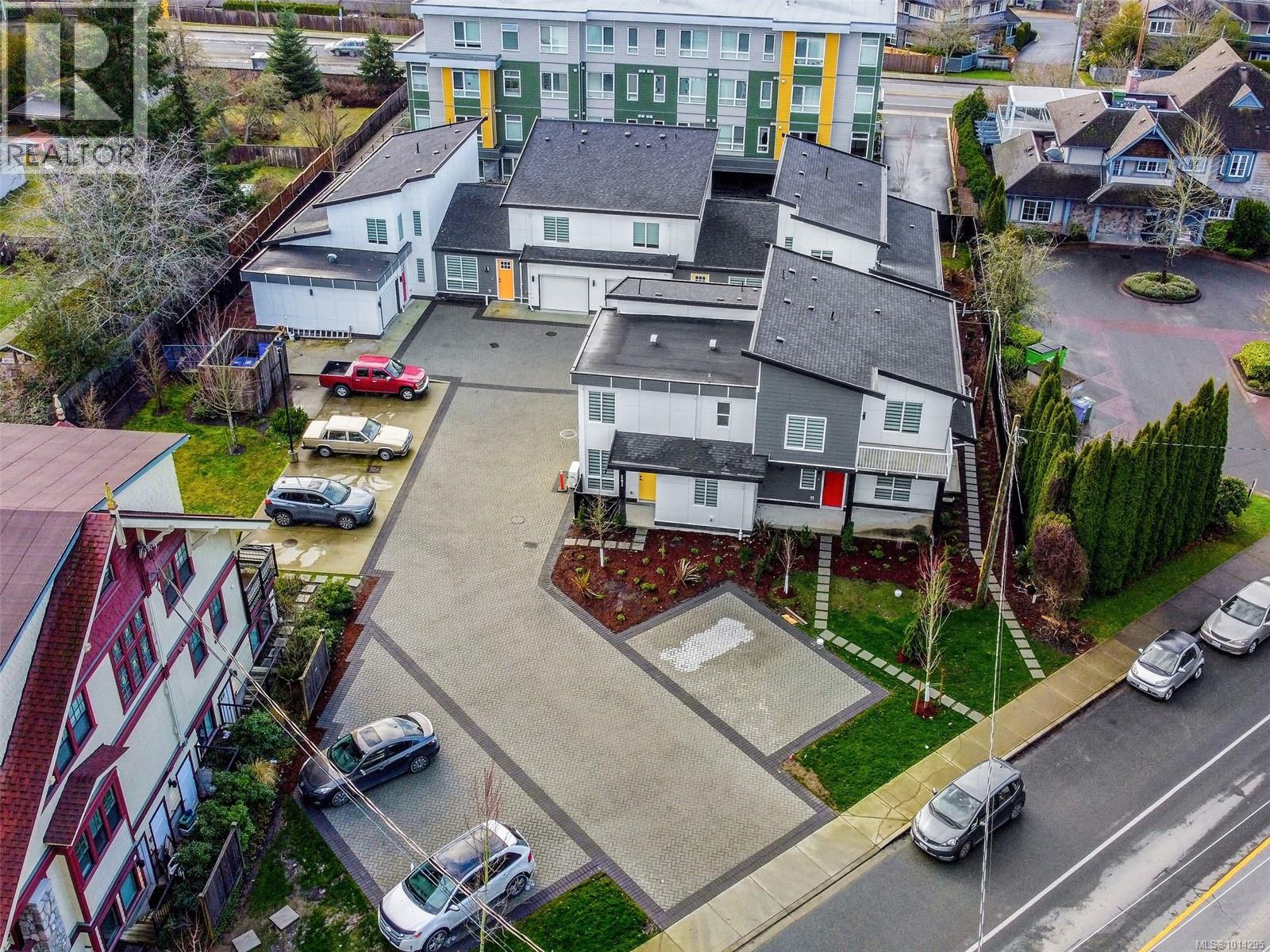 2 1171 Stelly's Cross Rd, Central Saanich