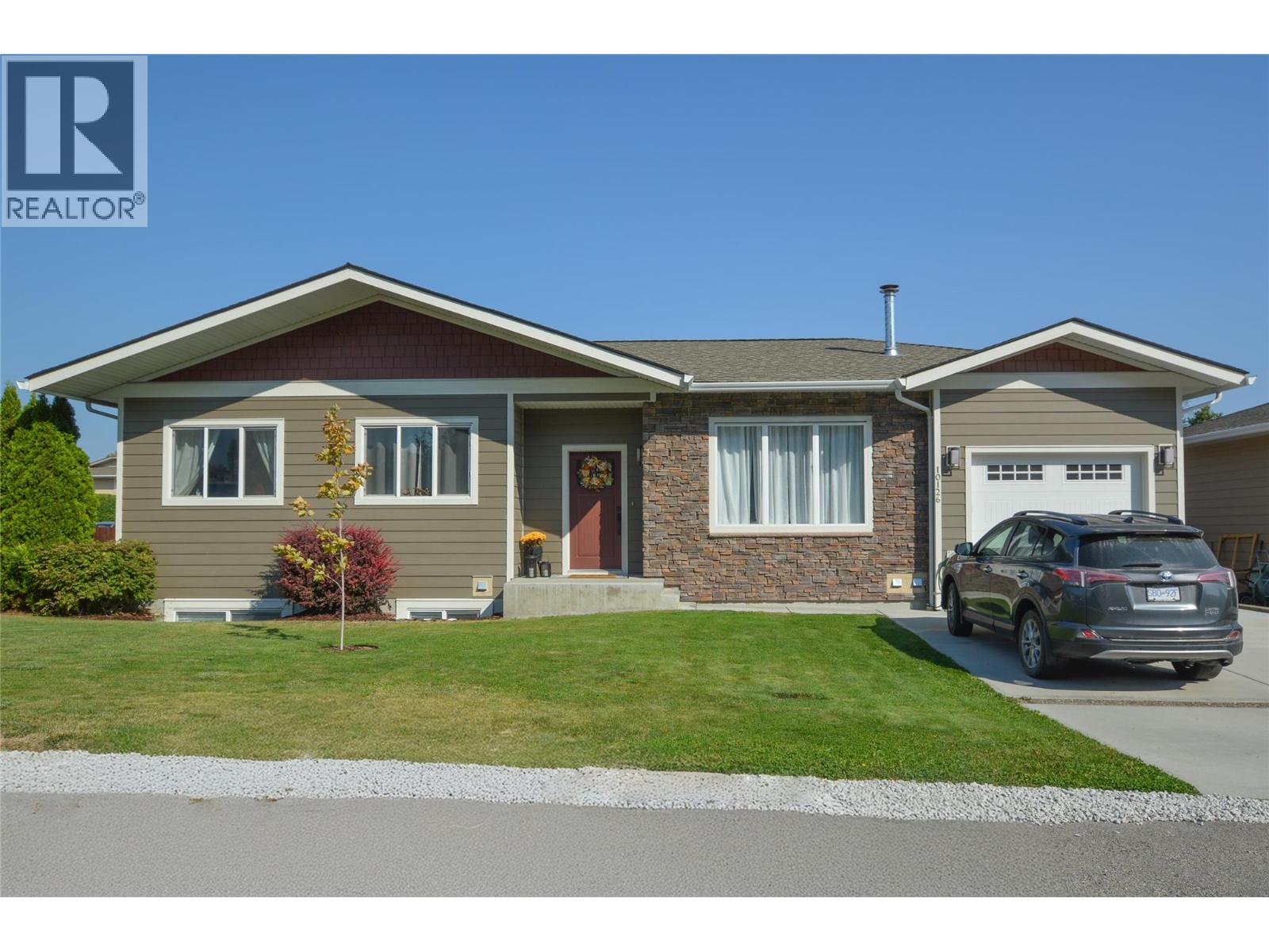 10126 Rand Street, Summerland