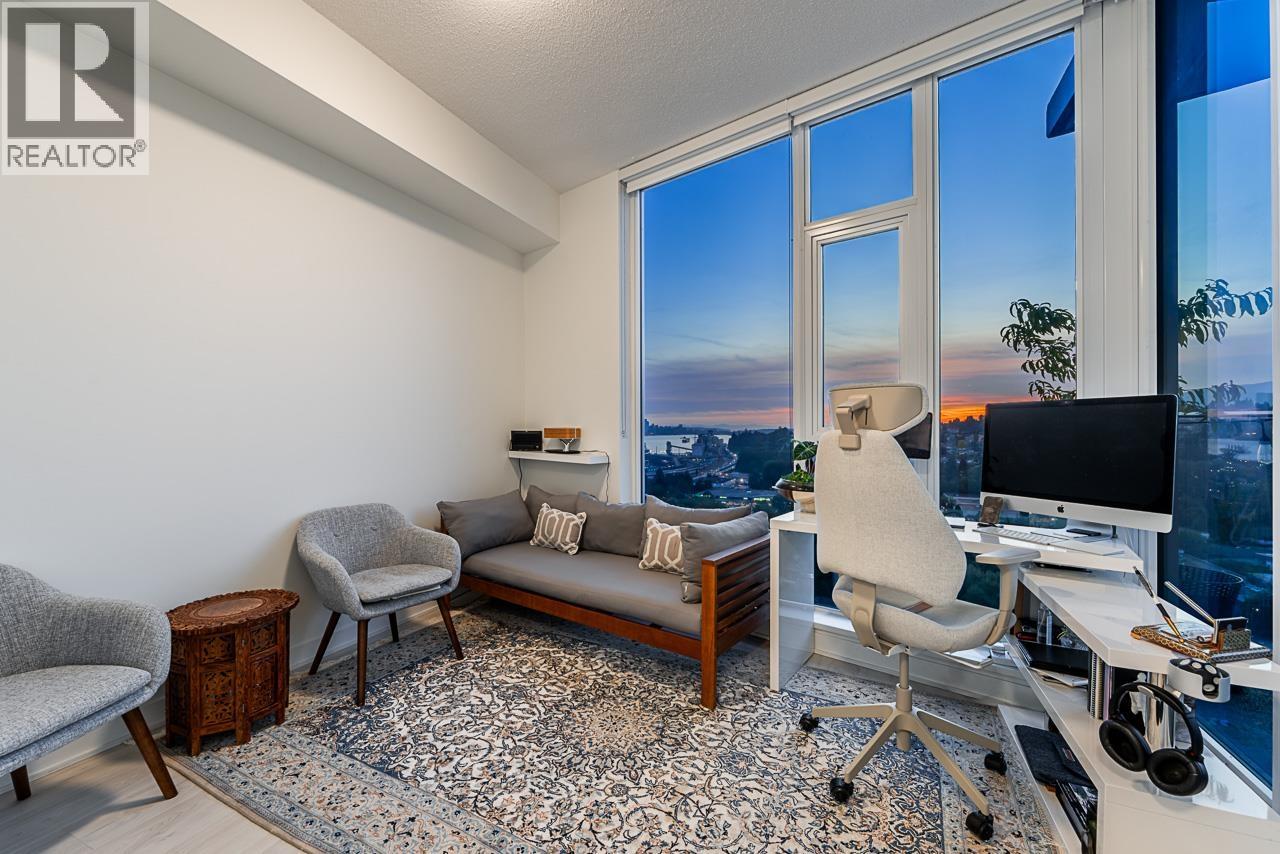 2704 1401 HUNTER STREET, North Vancouver