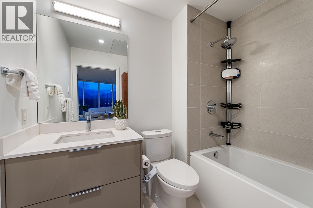 2704 1401 HUNTER STREET, North Vancouver