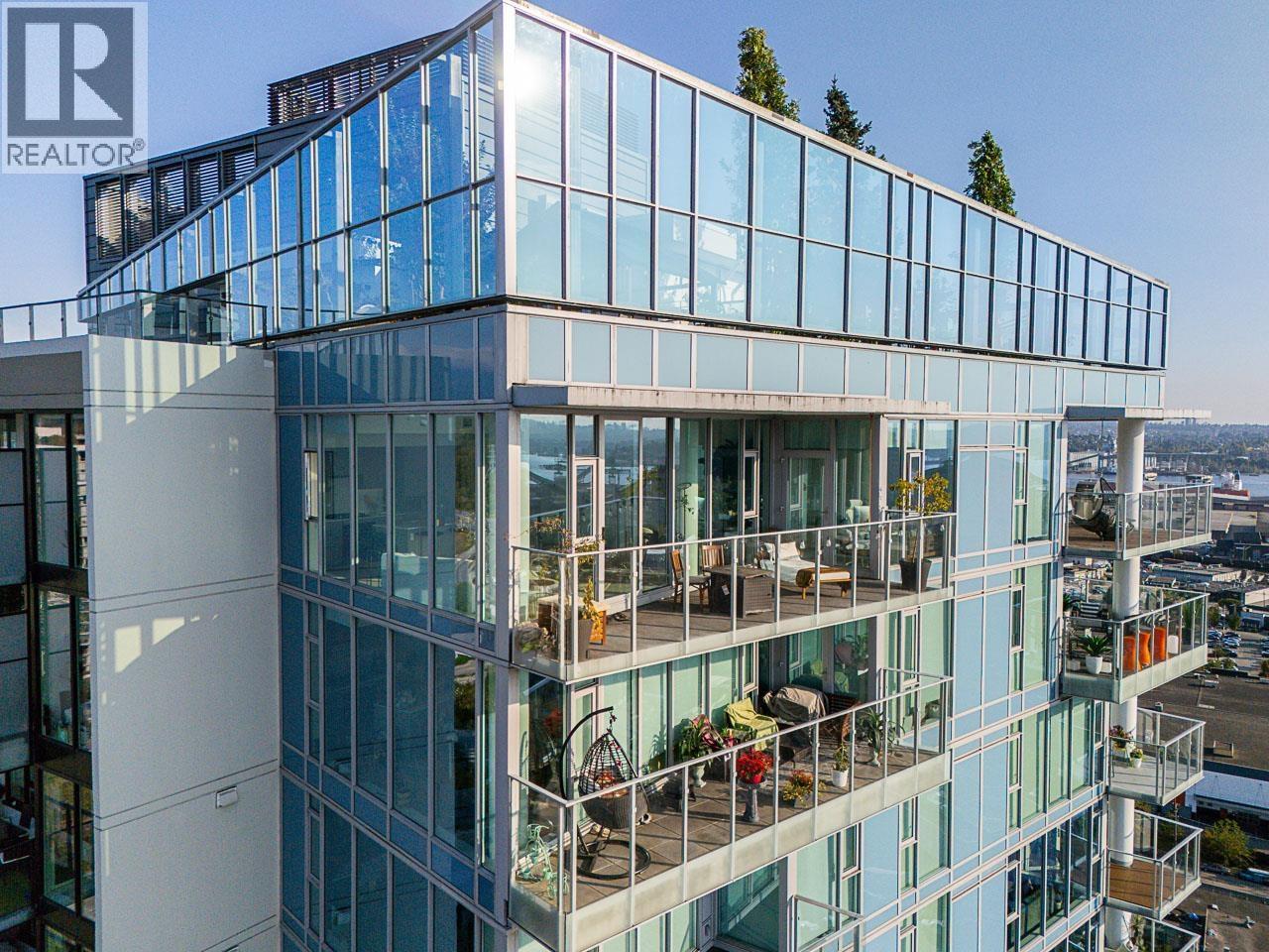 2704 1401 HUNTER STREET, North Vancouver