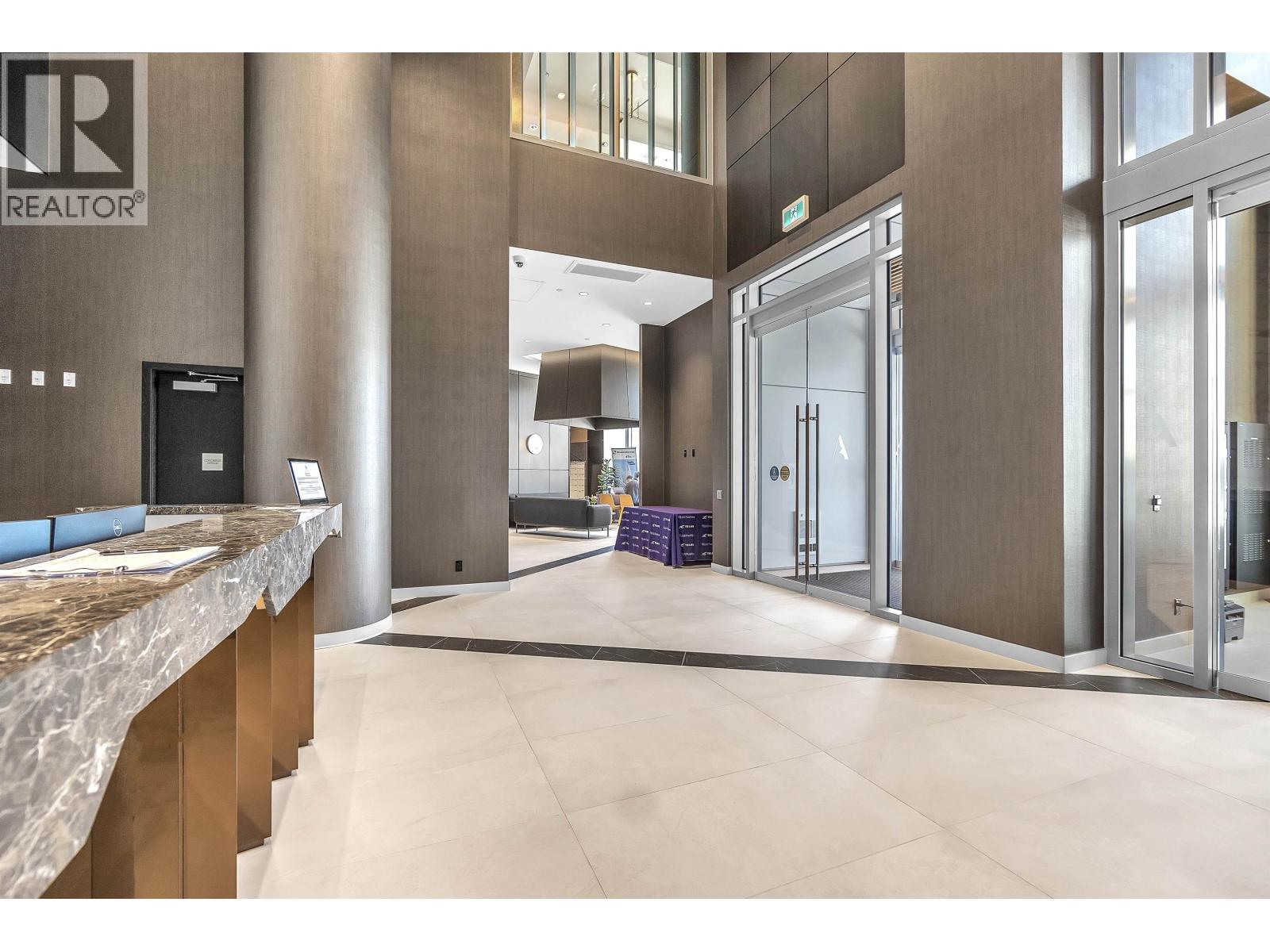614 1500 FERN STREET, North Vancouver