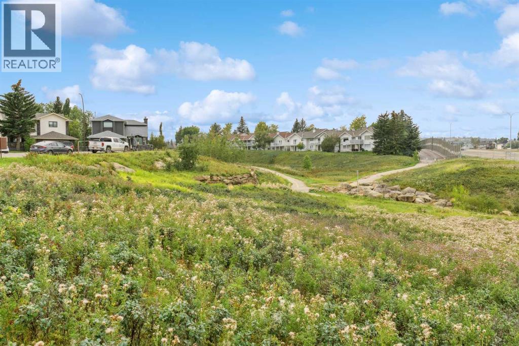 Single Family House Bungalow for Sale in  Macewan Ridge Place NW MacEwan Glen Calgary 