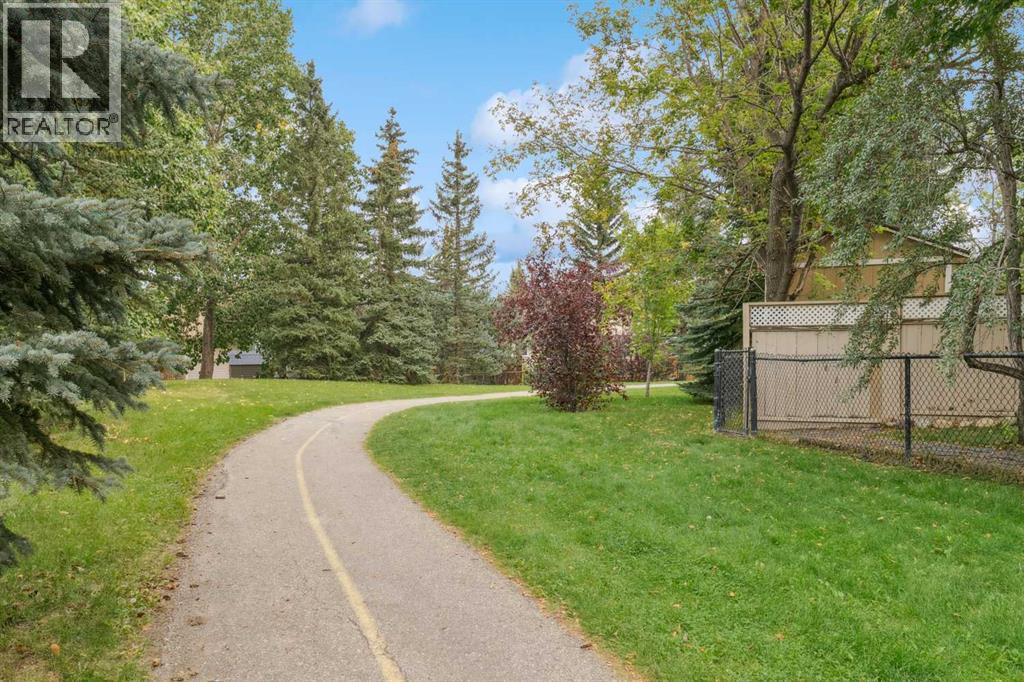 Single Family House Bungalow for Sale in  Macewan Ridge Place NW MacEwan Glen Calgary 