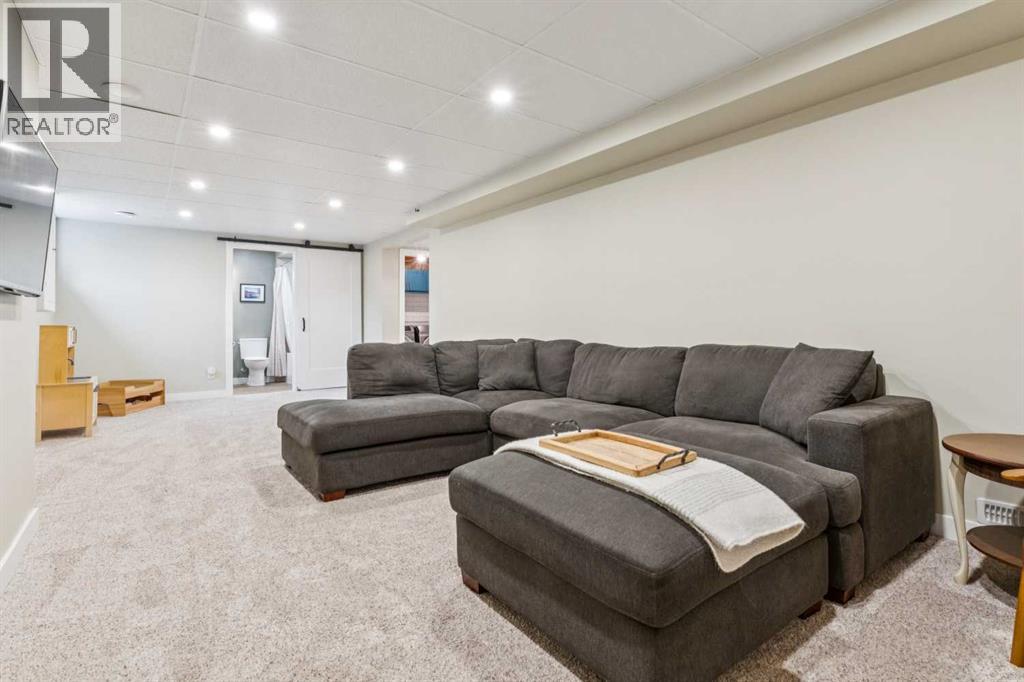 Single Family House Bungalow for Sale in  Macewan Ridge Place NW MacEwan Glen Calgary 