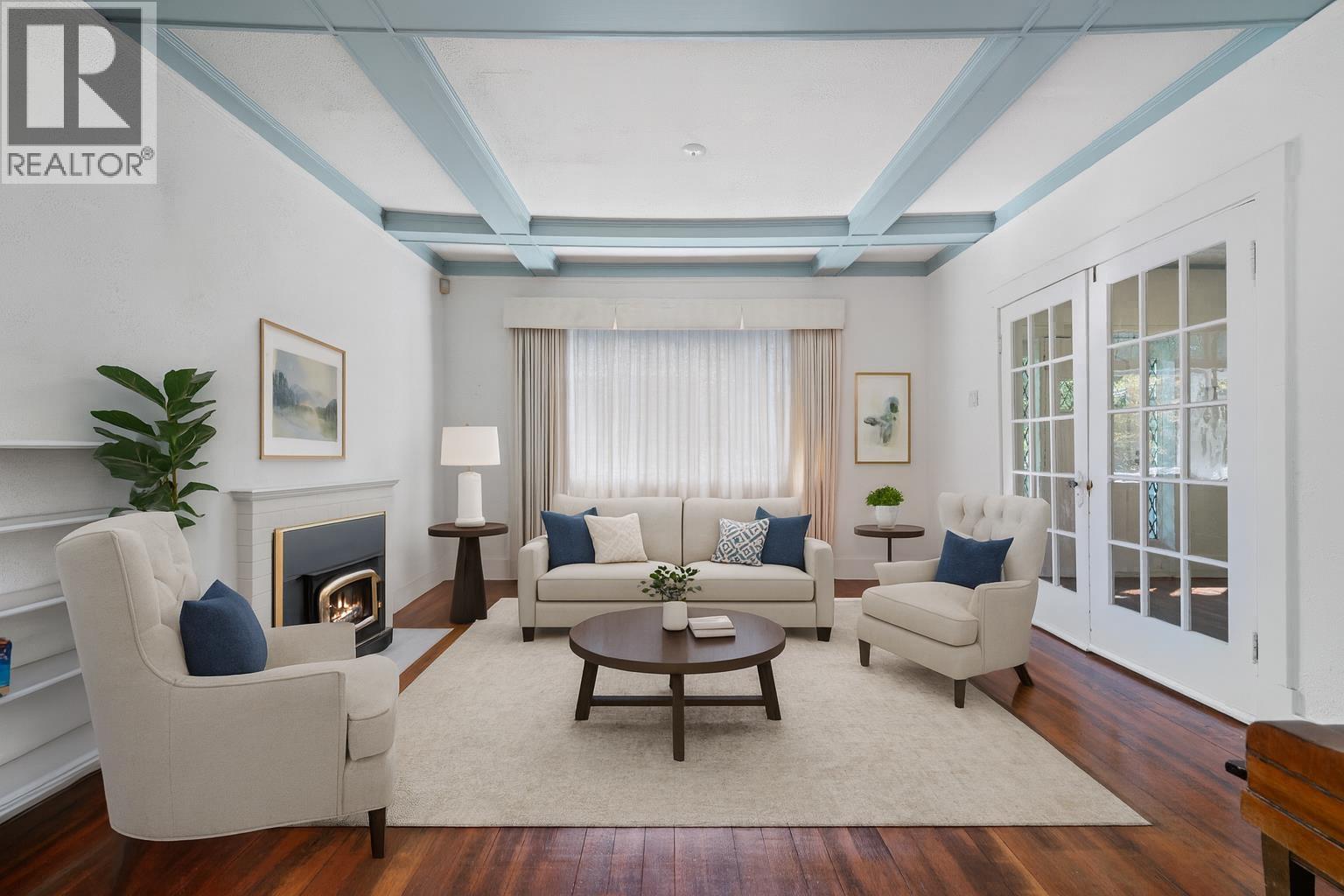 1376 11TH STREET, West Vancouver