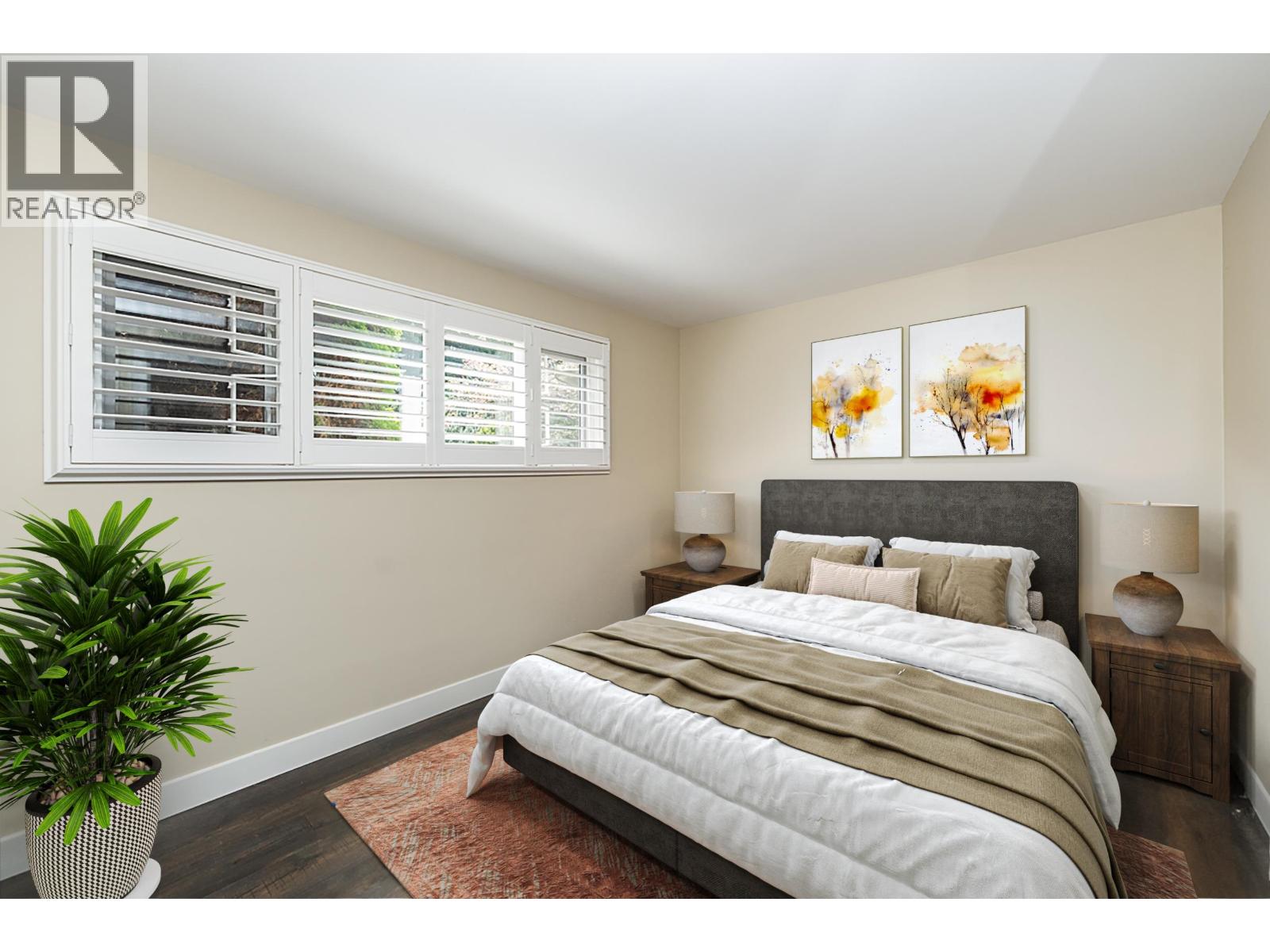 920 ADDERLEY STREET, North Vancouver