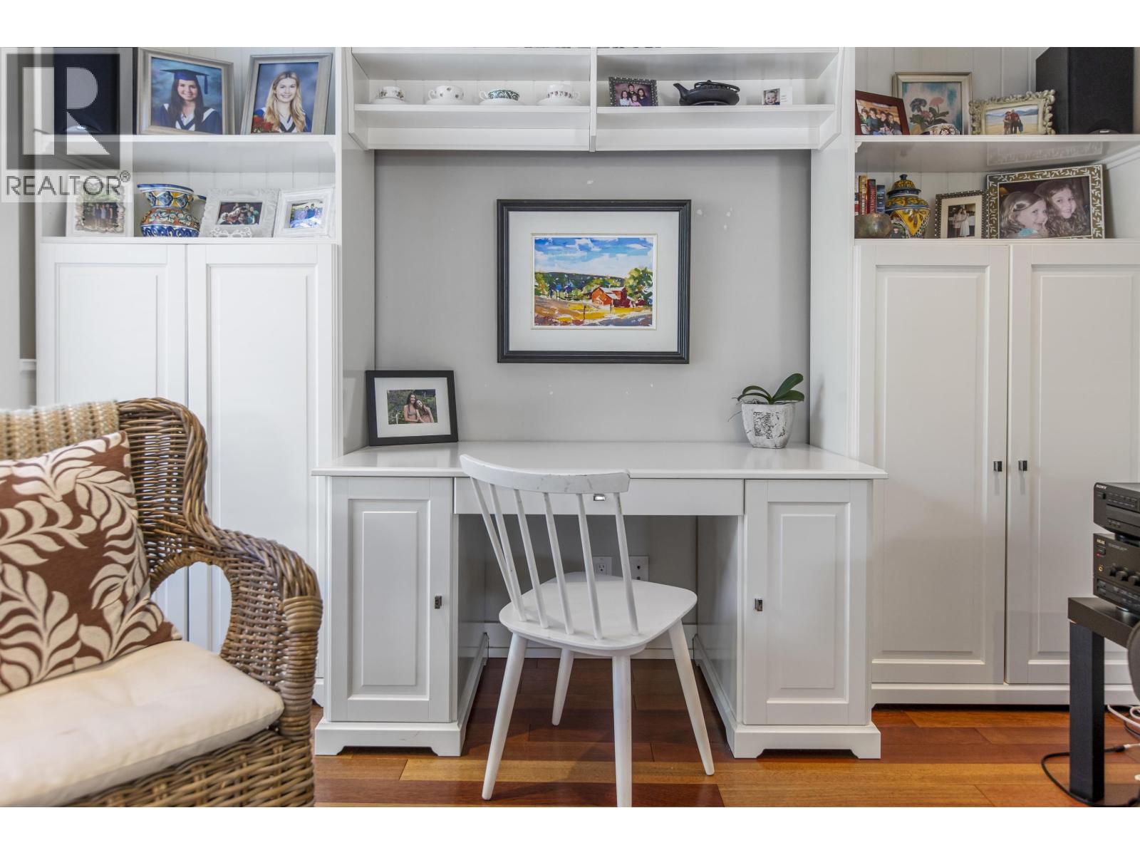 3420 ROCKVIEW PLACE, West Vancouver