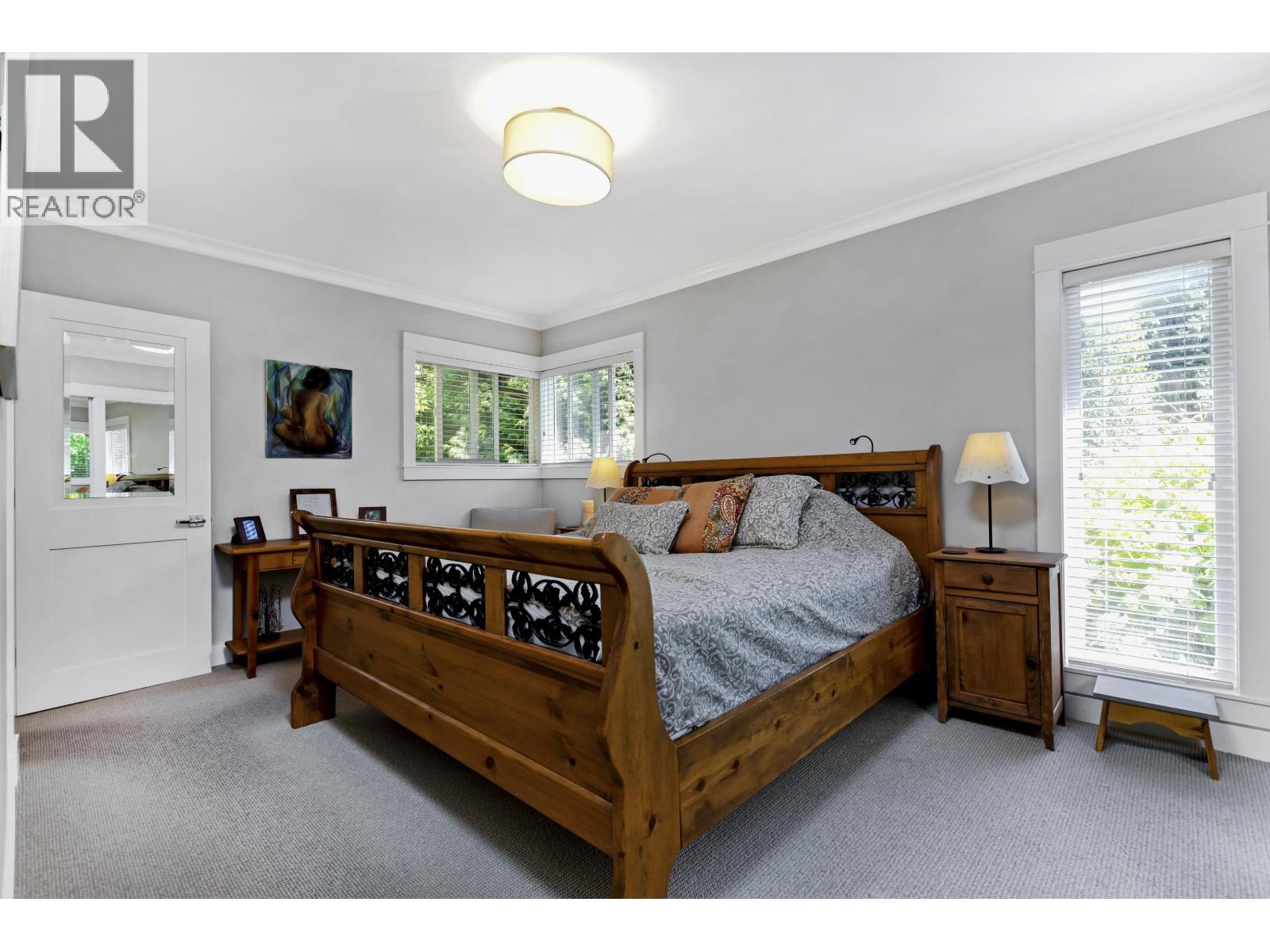 3420 ROCKVIEW PLACE, West Vancouver