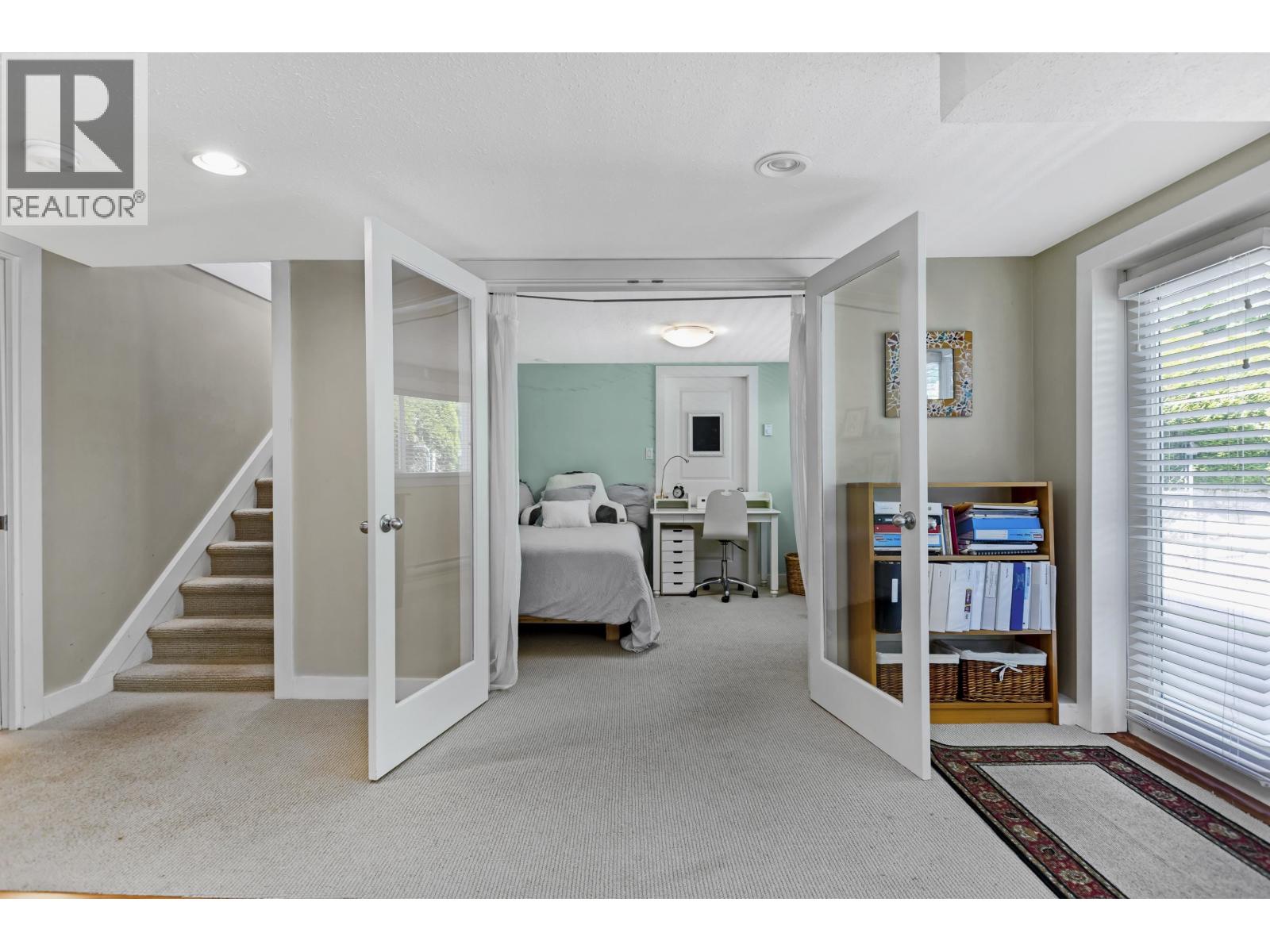 3420 ROCKVIEW PLACE, West Vancouver