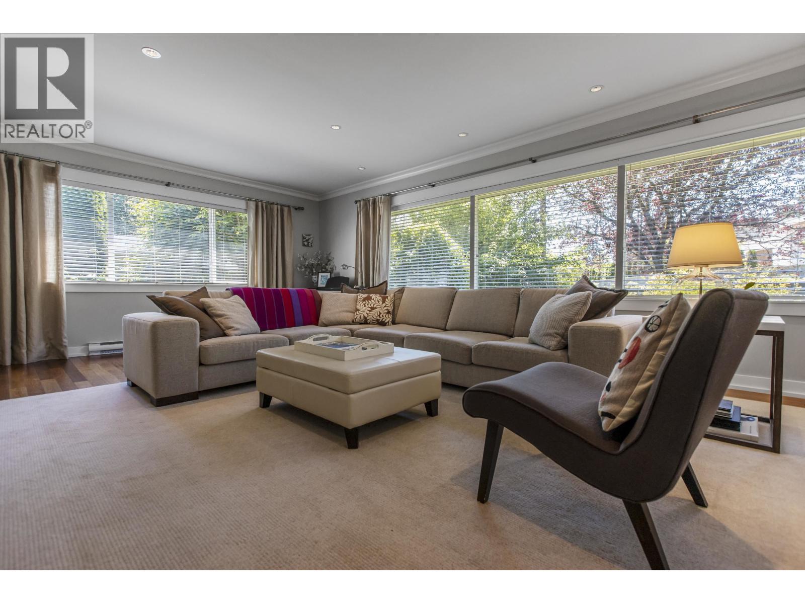 3420 ROCKVIEW PLACE, West Vancouver