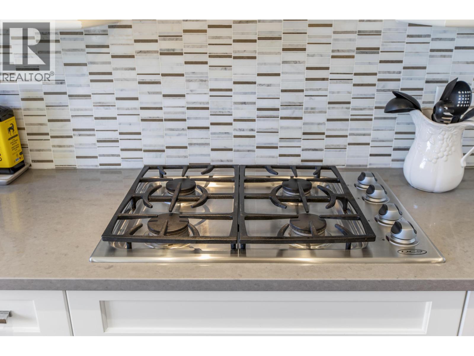 3420 ROCKVIEW PLACE, West Vancouver