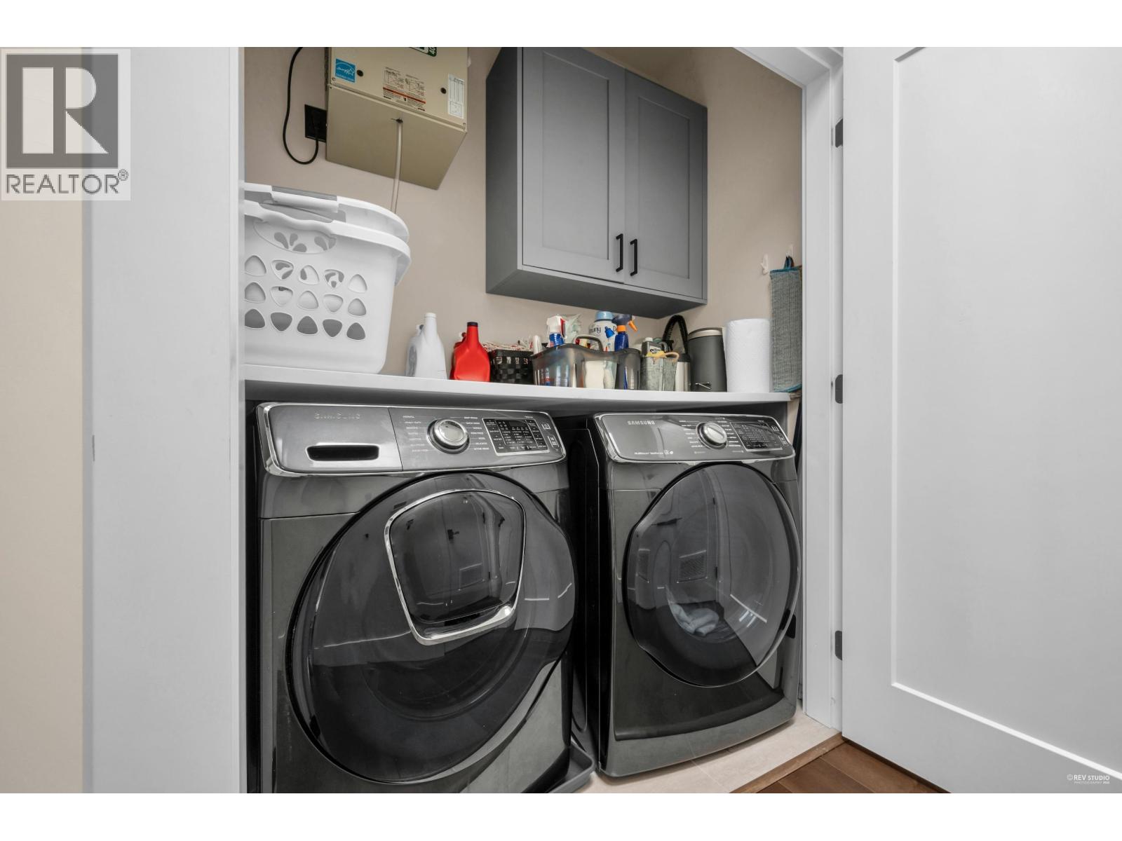 929 FOURTH STREET, New Westminster