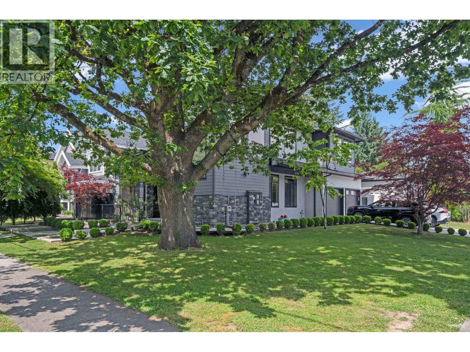 929 FOURTH STREET, New Westminster