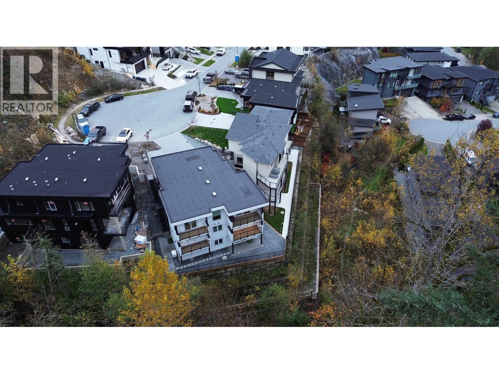 39 3385 MAMQUAM ROAD, Squamish