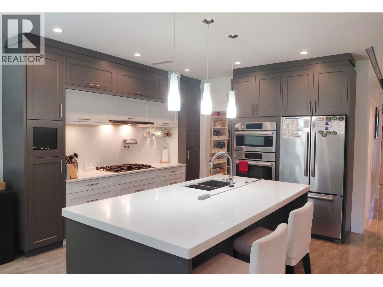 4636 48B STREET, Ladner