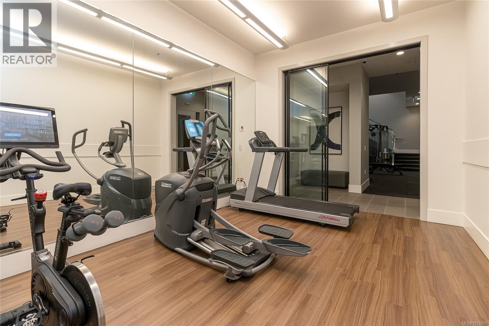 314 521 Courtney St, Victoria