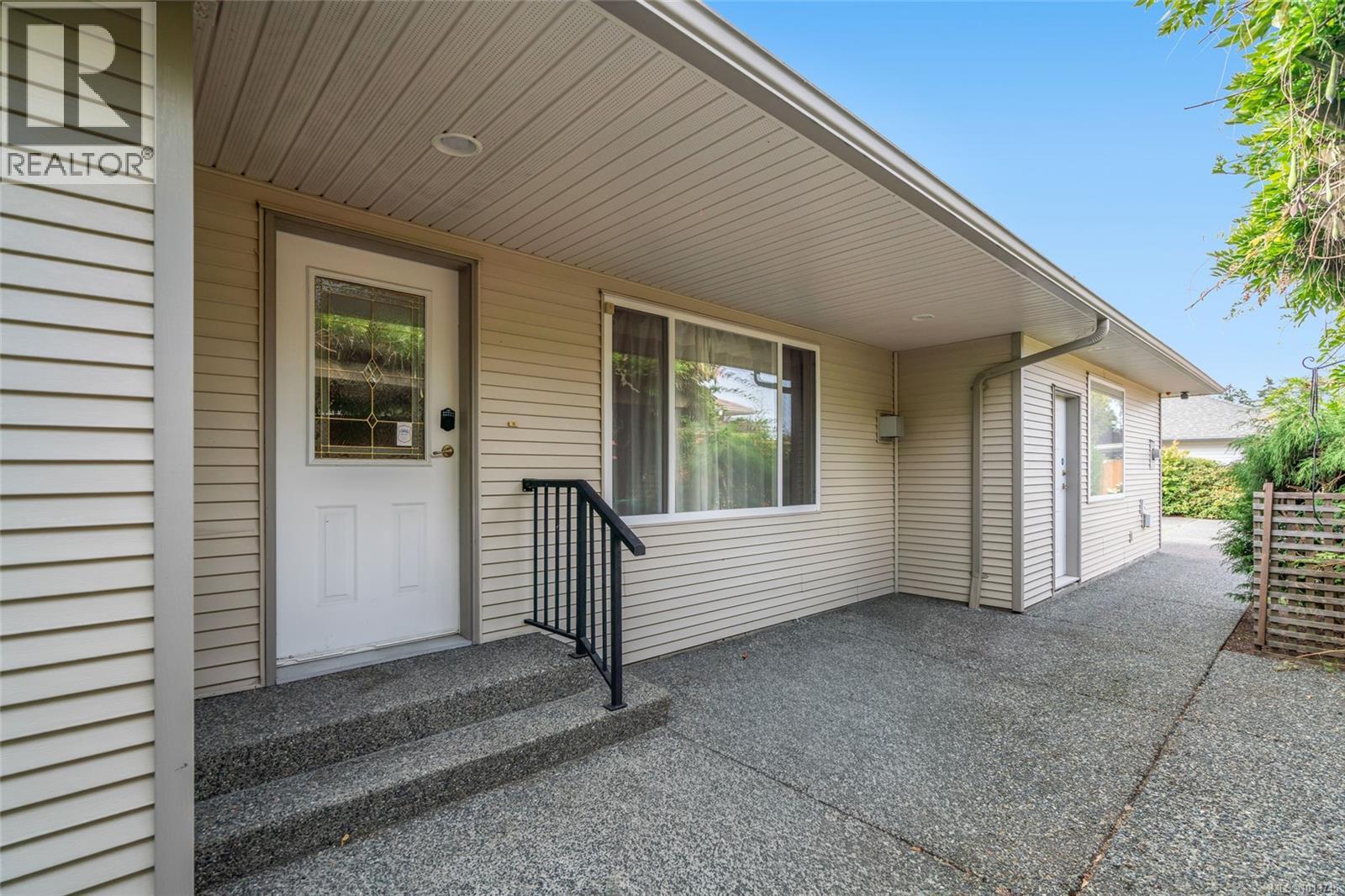 701 Humphrey Rd, Parksville