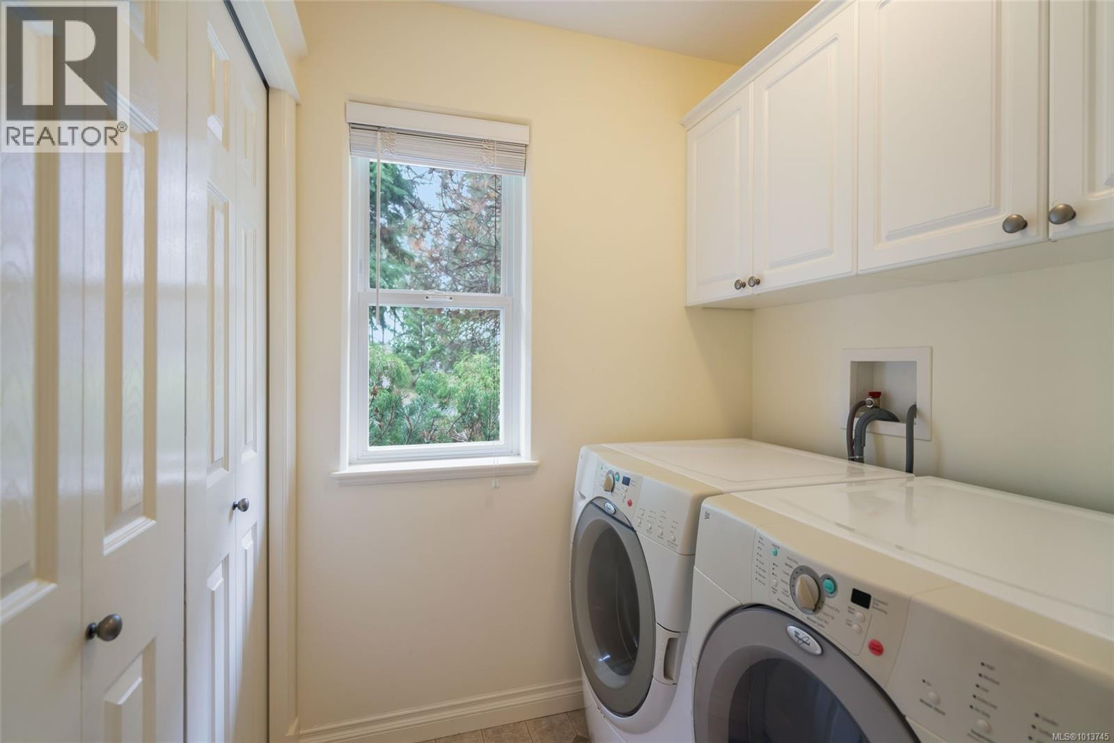 701 Humphrey Rd, Parksville