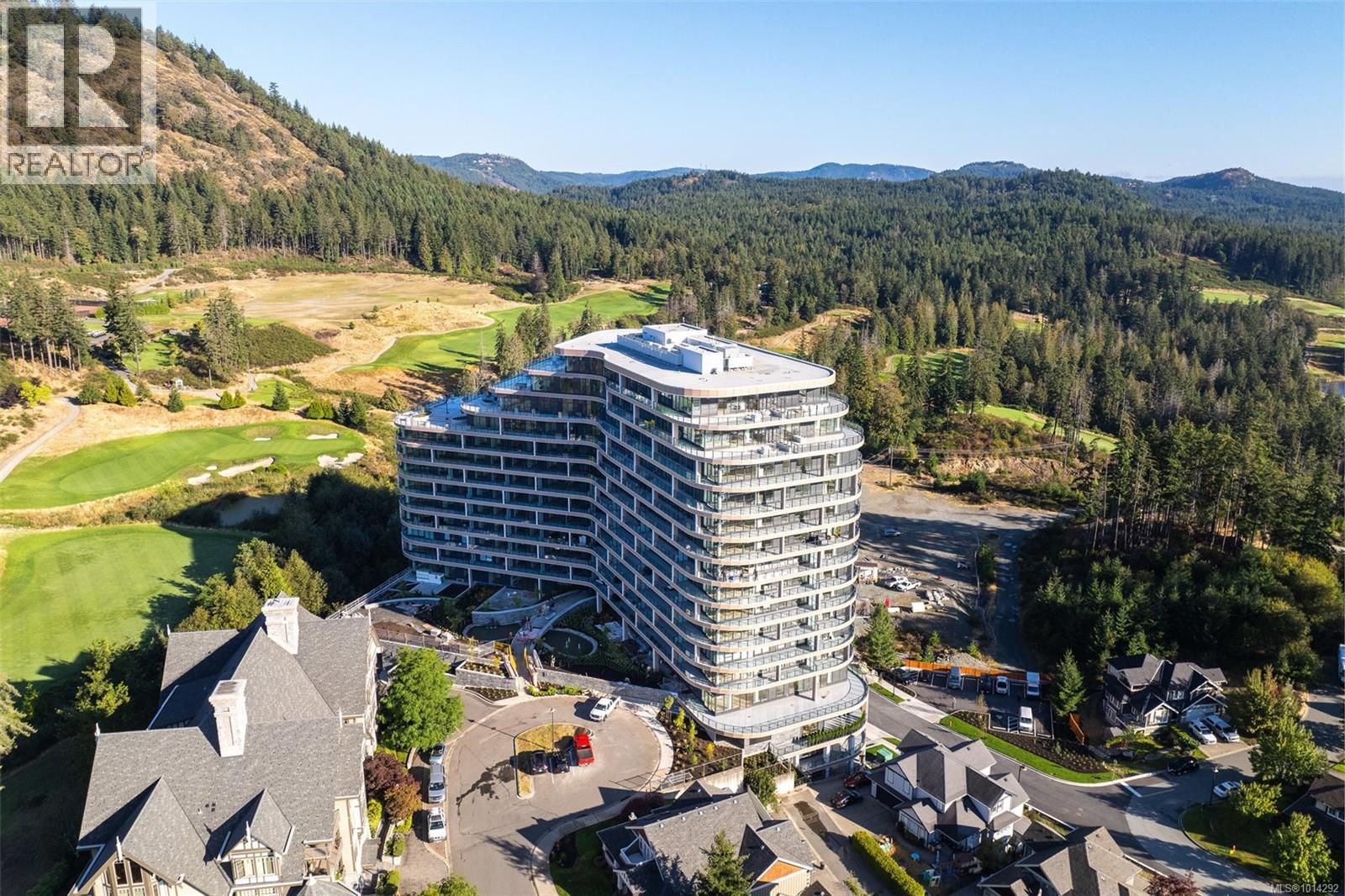 220 2000 Hannington Road, Langford