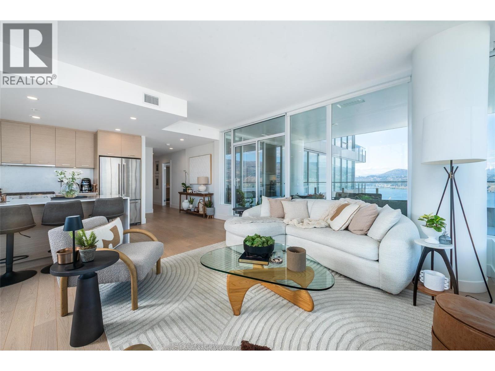 3006 1191 Sunset Drive, Kelowna