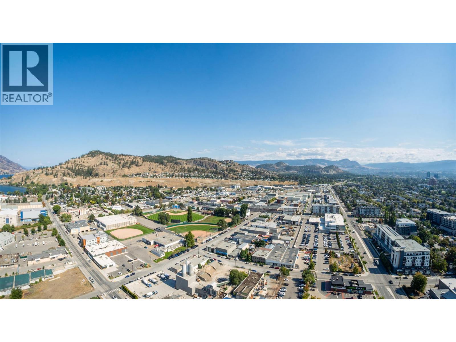 3006 1191 Sunset Drive, Kelowna