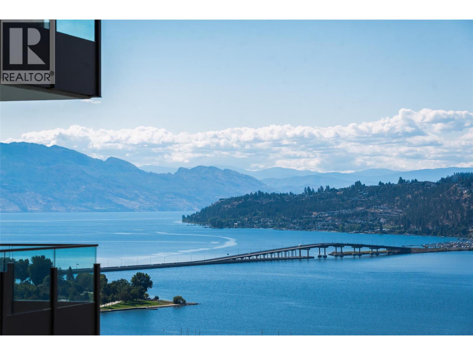 3006 1191 Sunset Drive, Kelowna