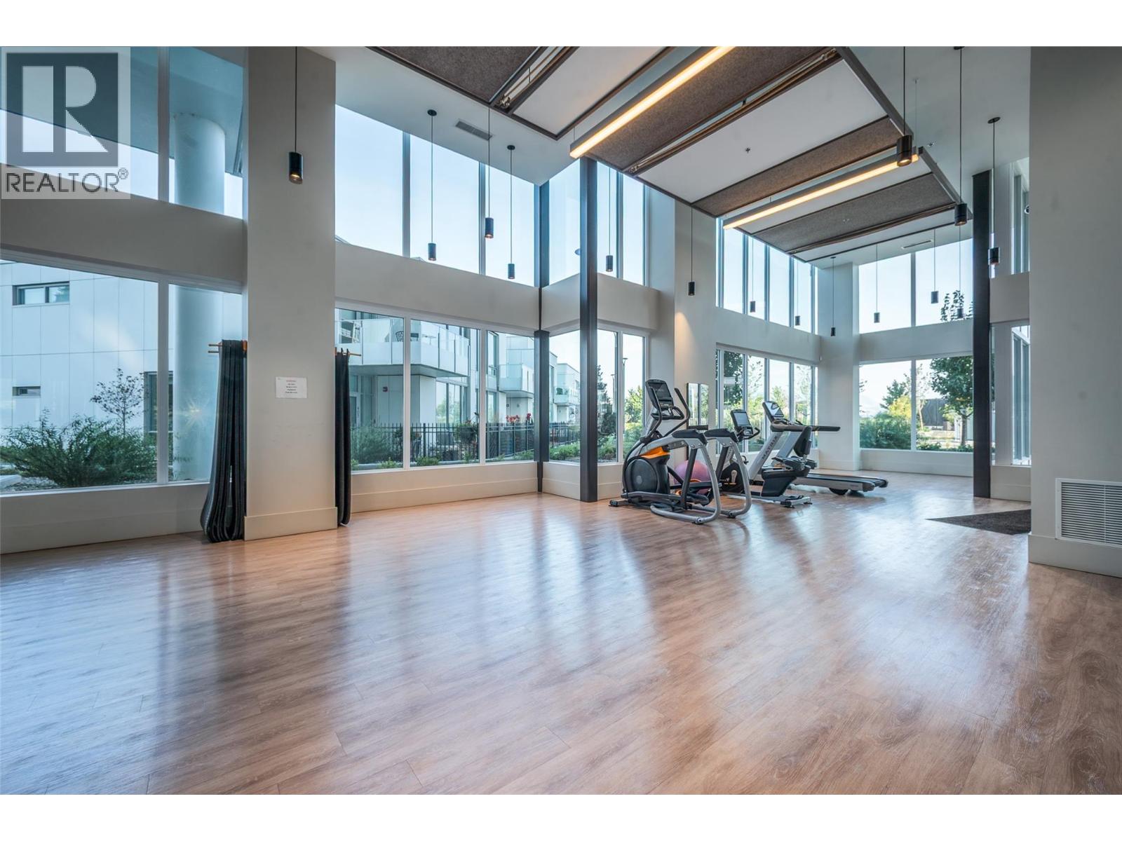 3006 1191 Sunset Drive, Kelowna