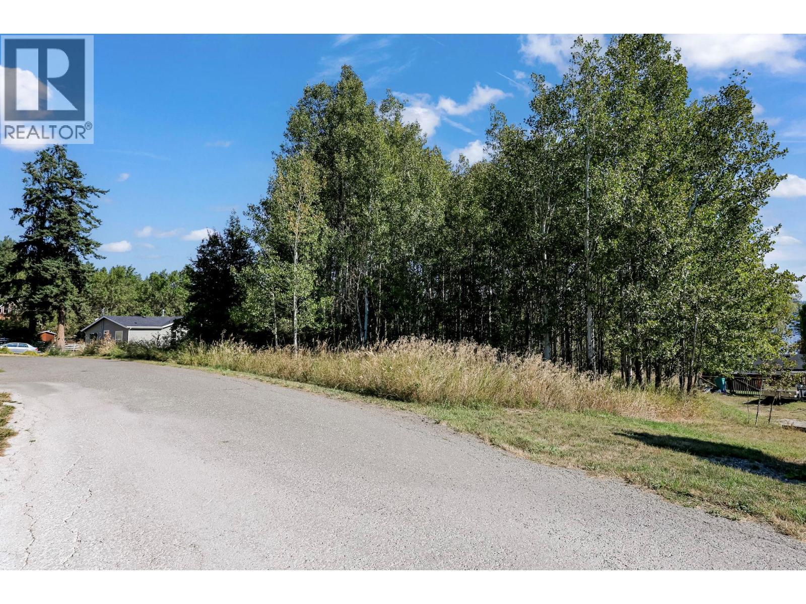  325 Kildare Way, Vernon