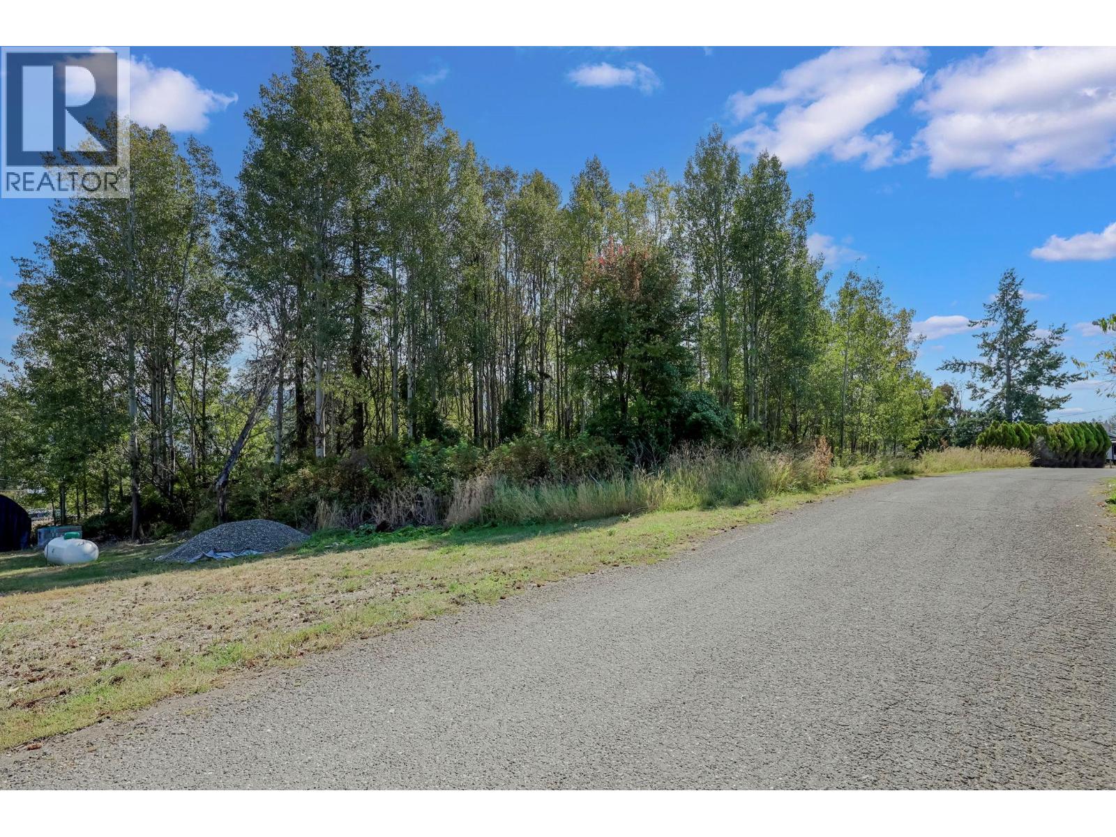  325 Kildare Way, Vernon