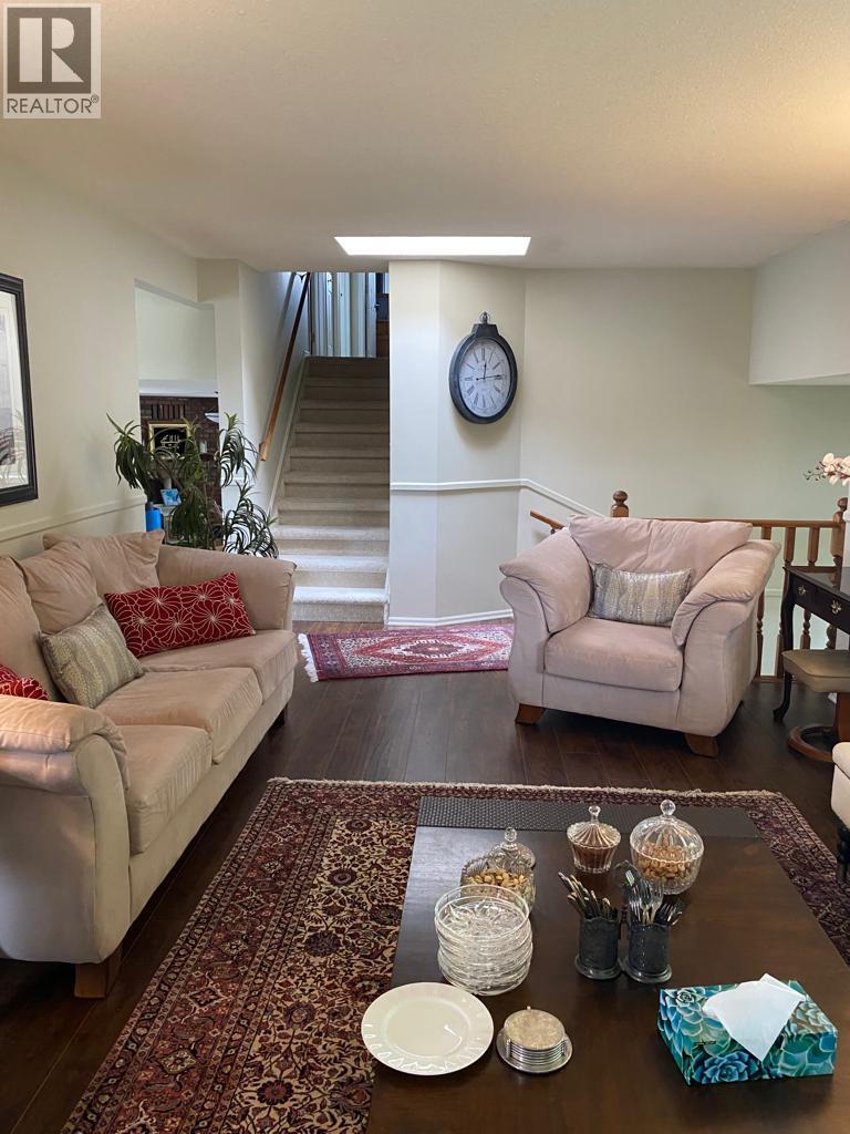  3343 Gordon Drive, Kelowna