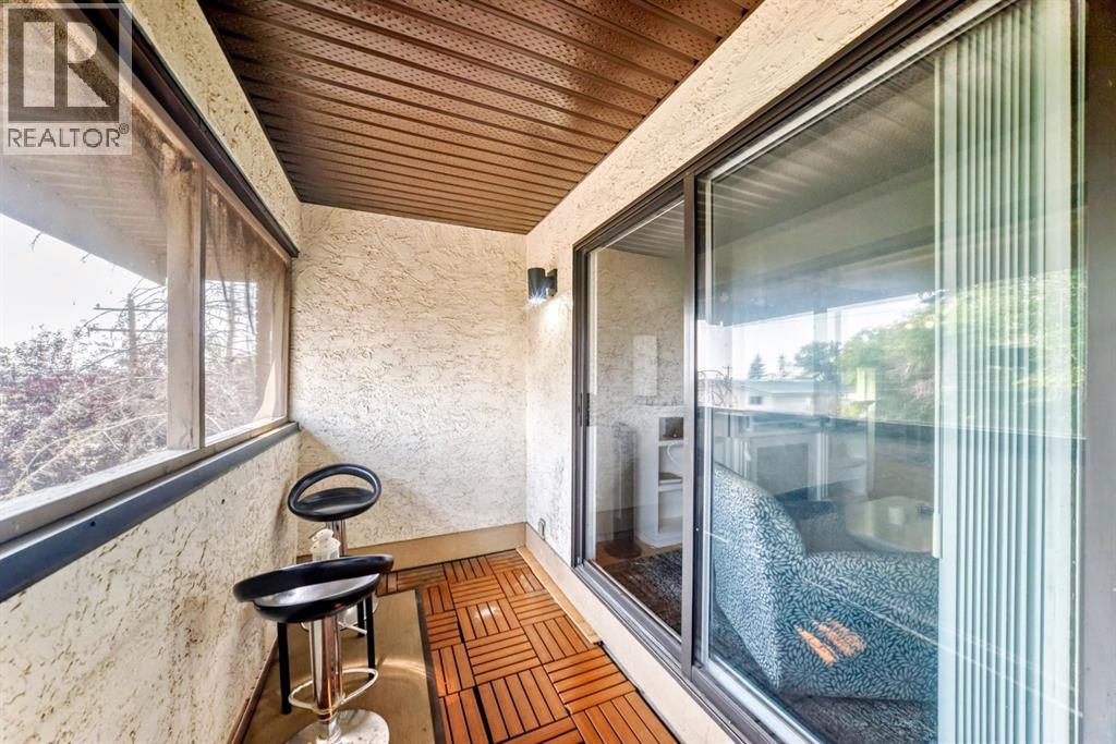 Single Family House for Sale in    Street SE Forest Lawn Calgary 