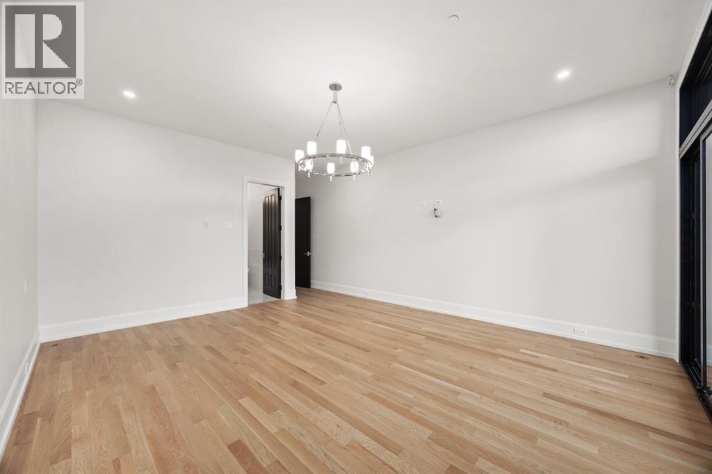 Single Family House Bungalow for Sale in B  A Street SW Parkhill Calgary 