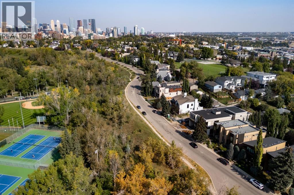 Single Family House Bungalow for Sale in B  A Street SW Parkhill Calgary 
