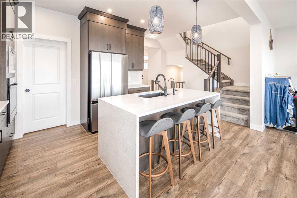 Single Family House for Sale in  Calhoun Hill NE Livingston Calgary 