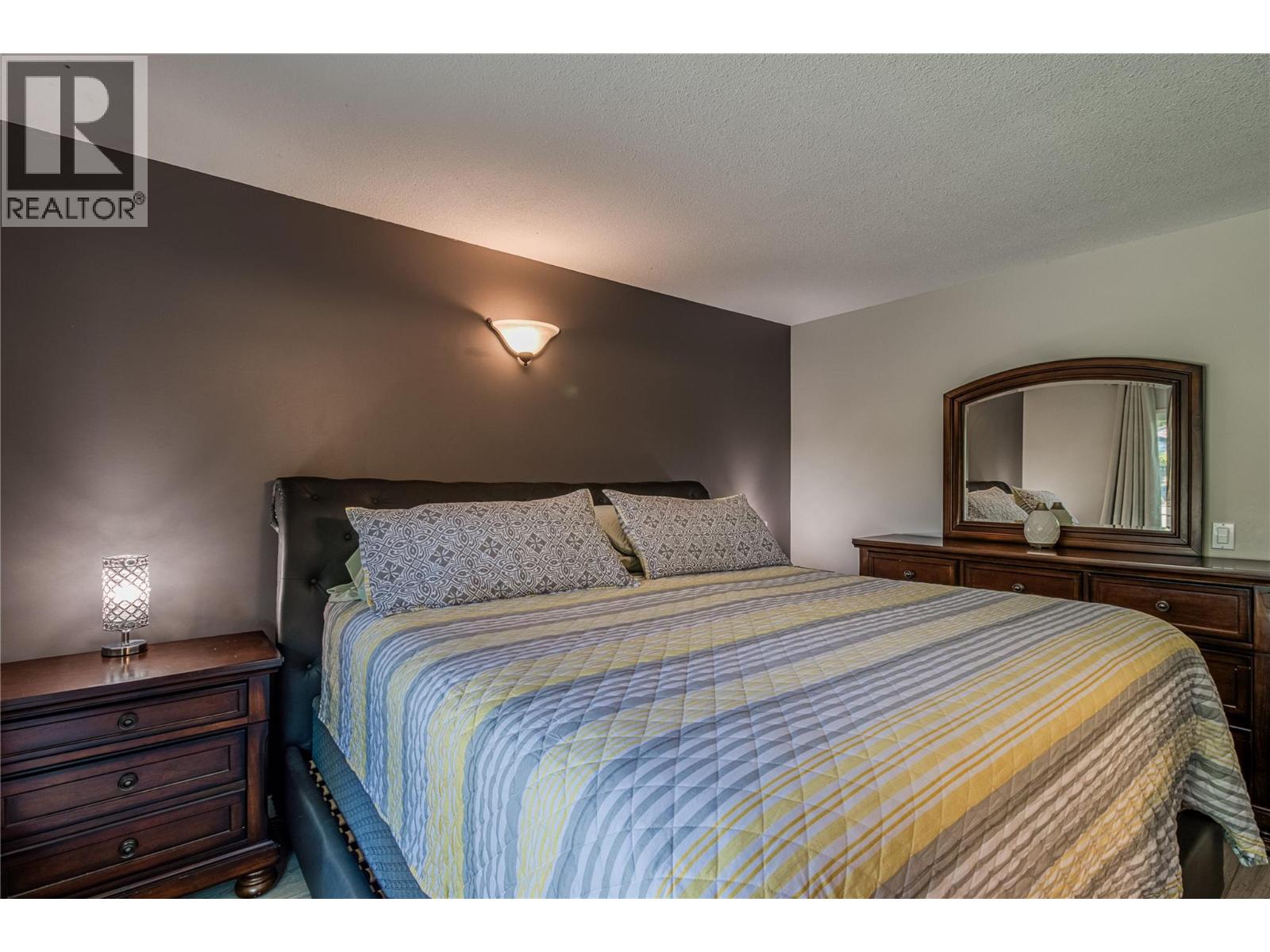 151 1050 Springfield Road, Kelowna