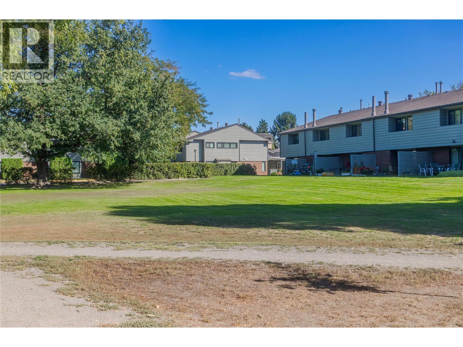 151 1050 Springfield Road, Kelowna