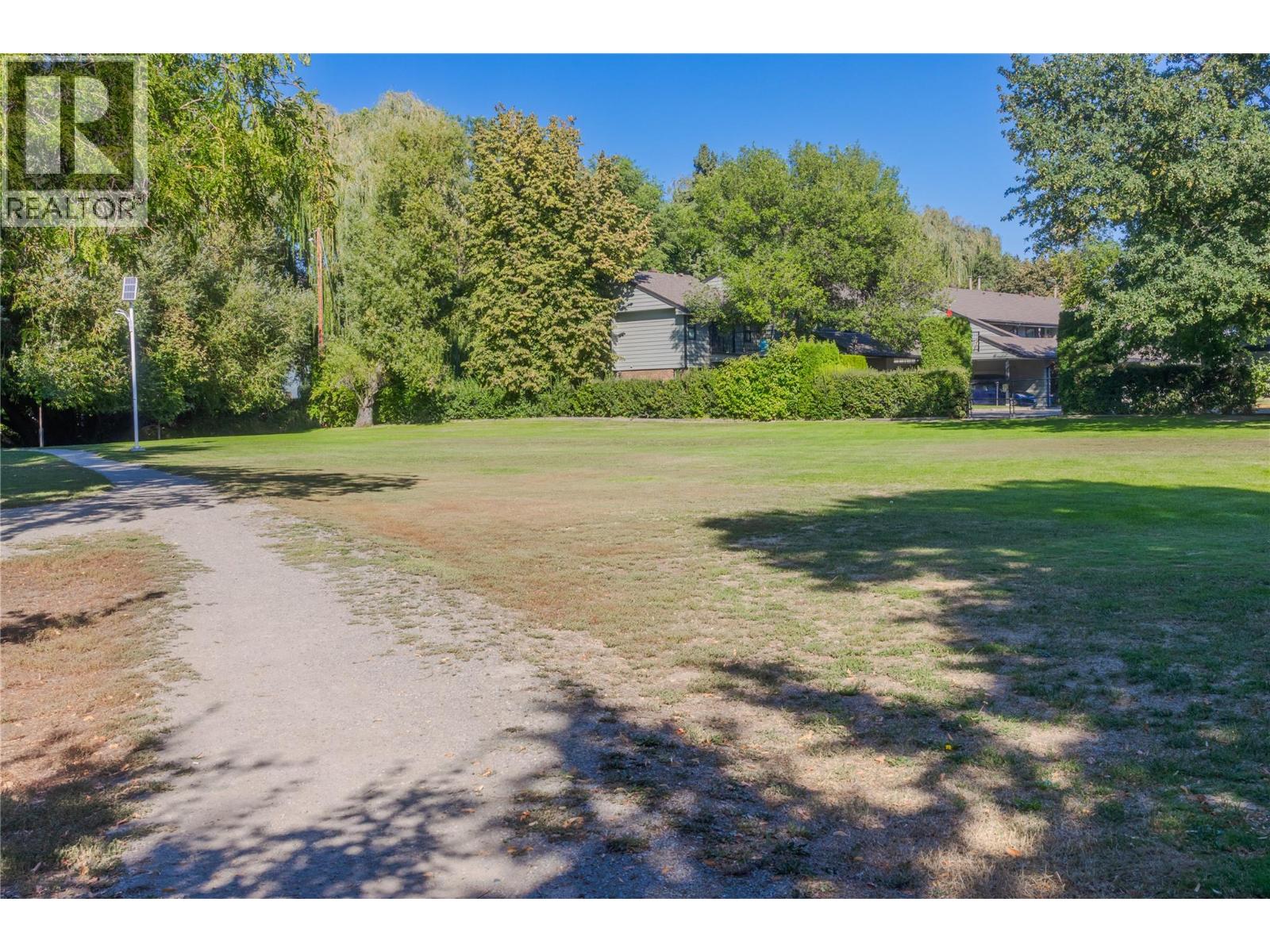 151 1050 Springfield Road, Kelowna