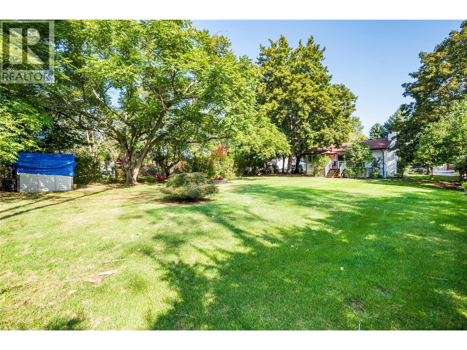 144 100th Street, Castlegar