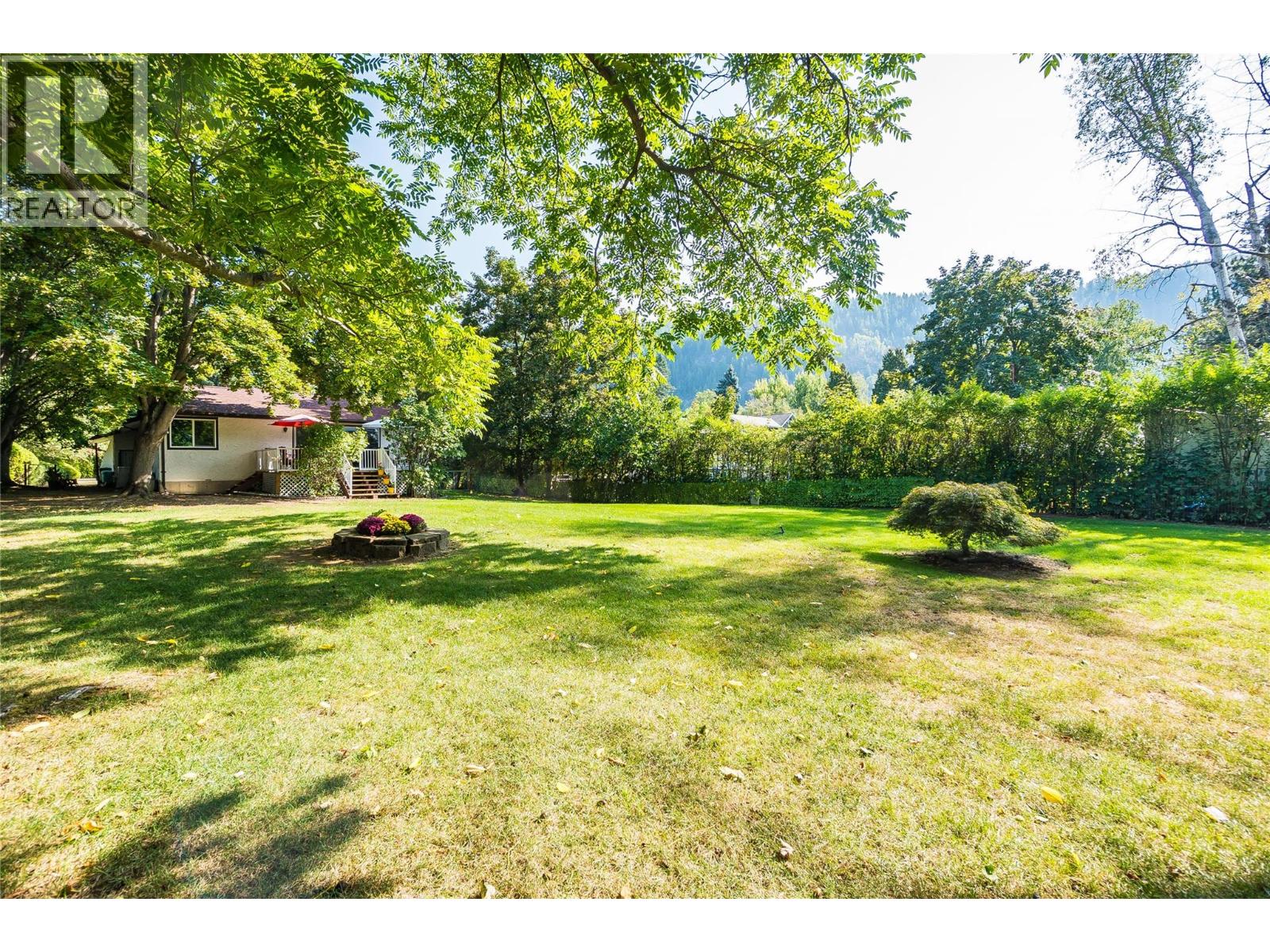 144 100th Street, Castlegar