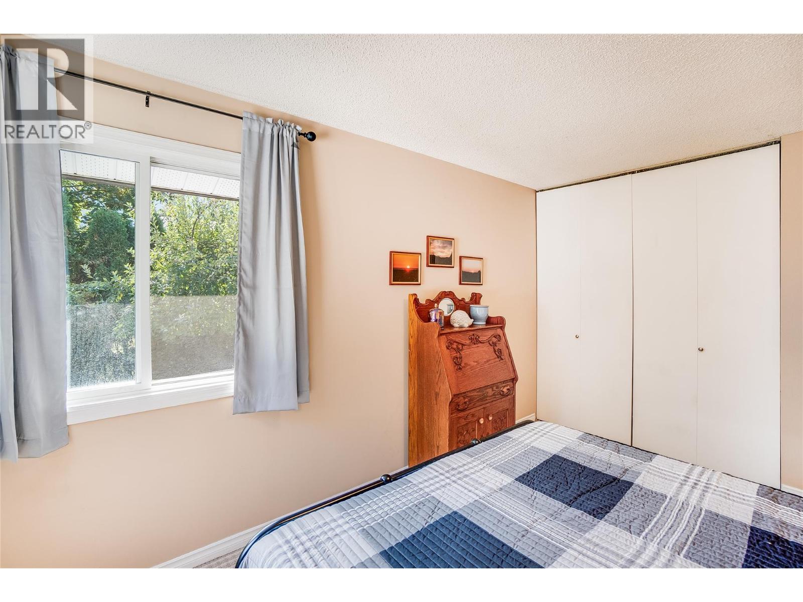 144 100th Street, Castlegar