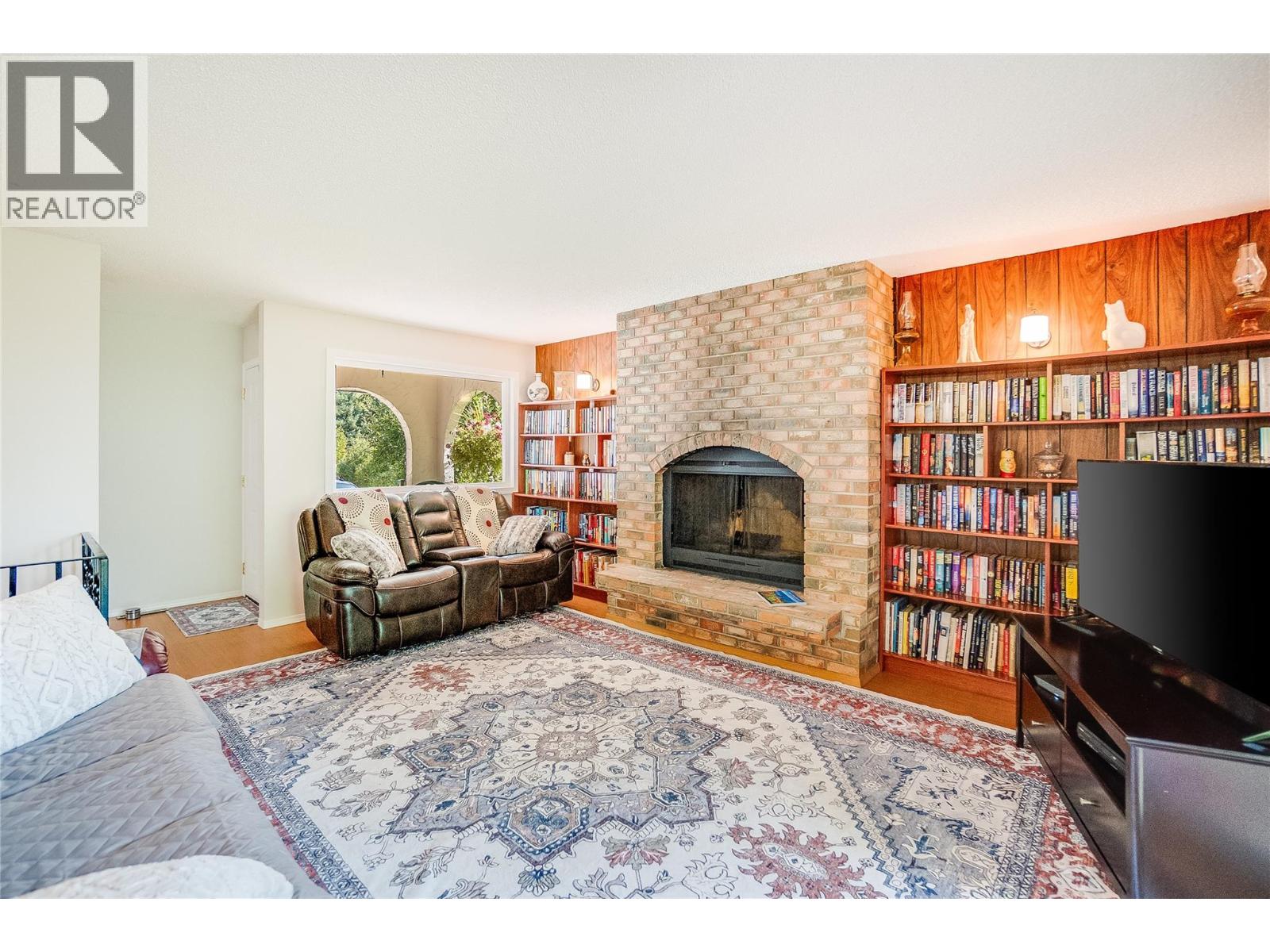 144 100th Street, Castlegar