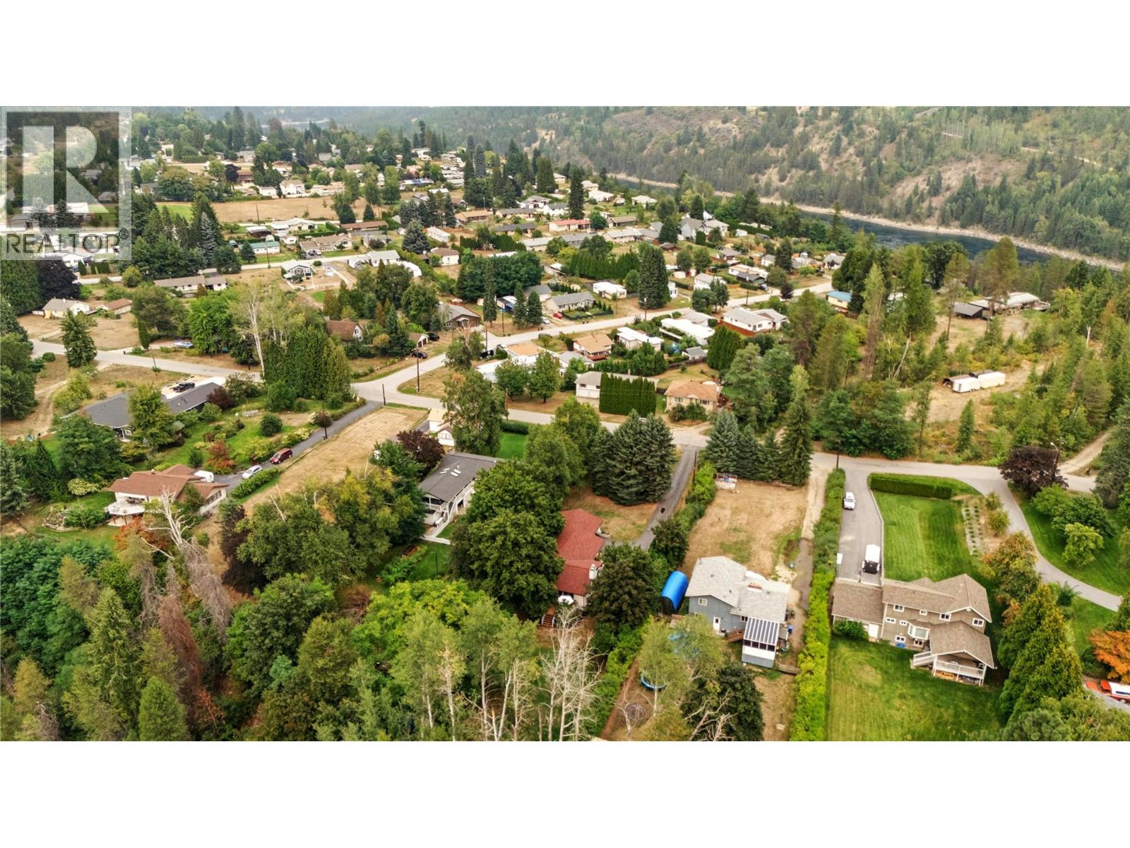 144 100th Street, Castlegar