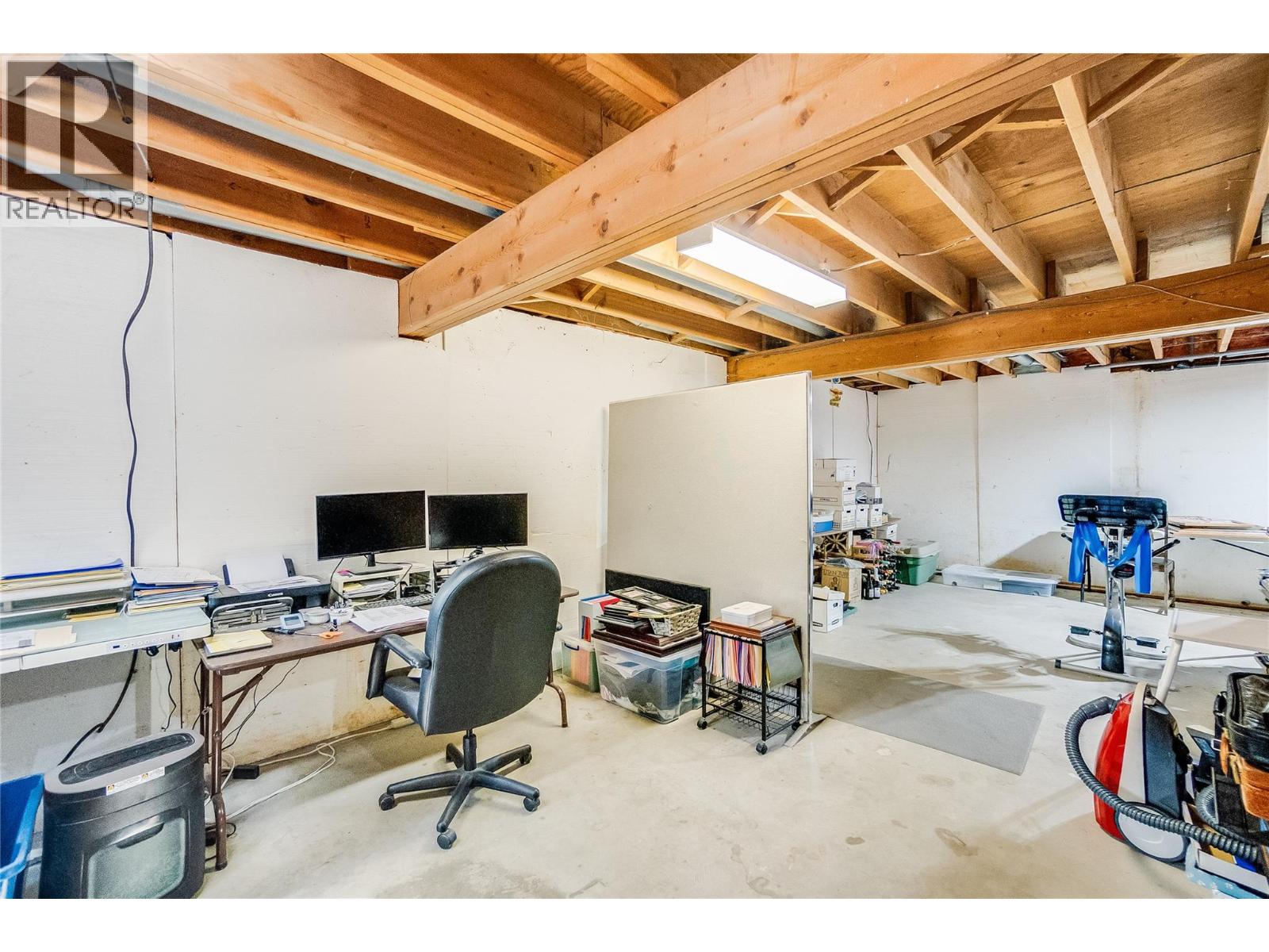 144 100th Street, Castlegar