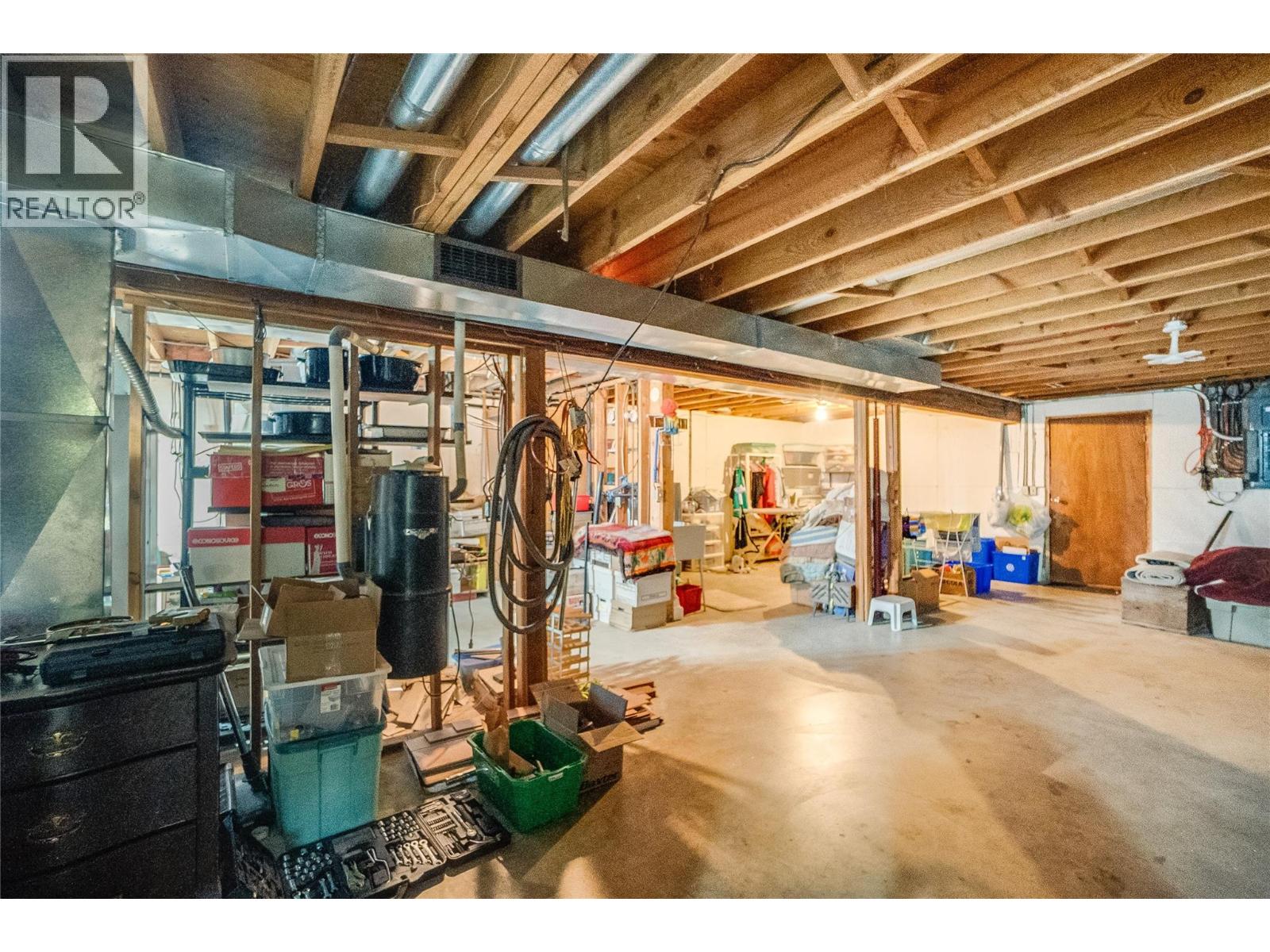 144 100th Street, Castlegar
