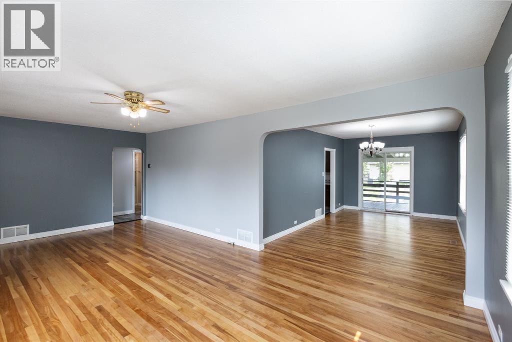 4408 50 Avenue, Innisfail