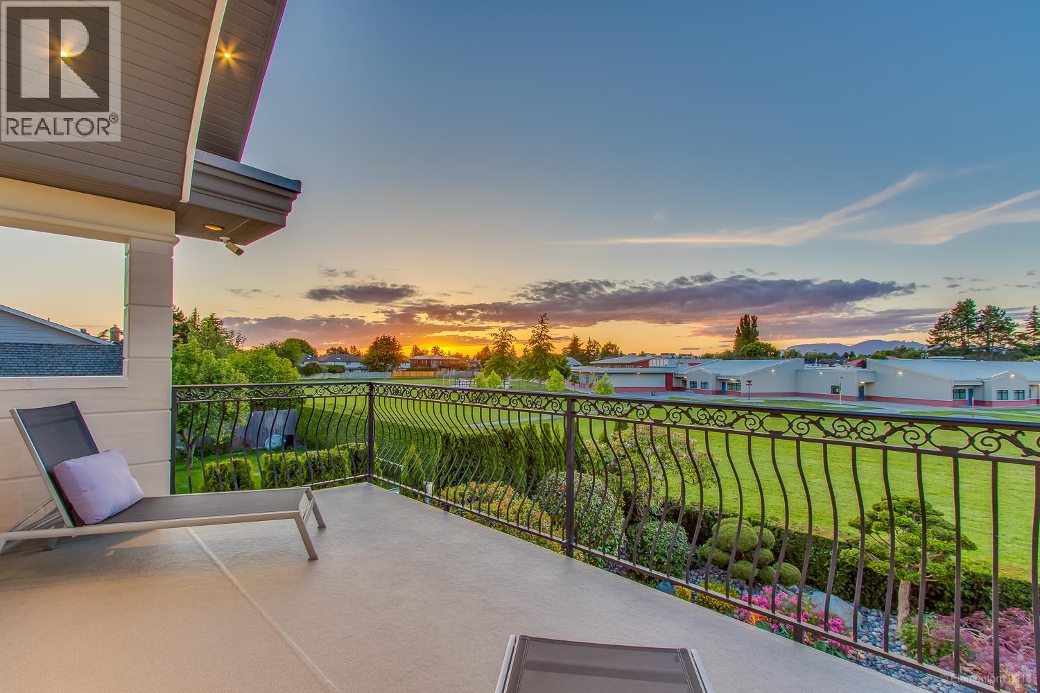 7531 SUNNYBANK Avenue, Richmond