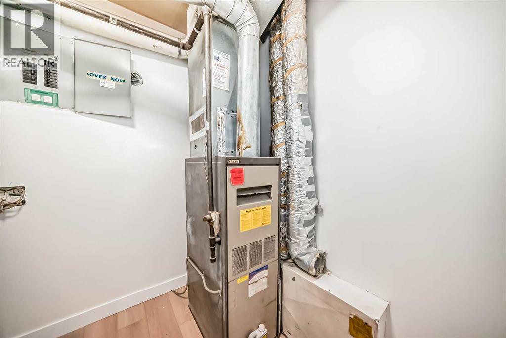 Single Family House for Sale in    Street NE Rundle Calgary 