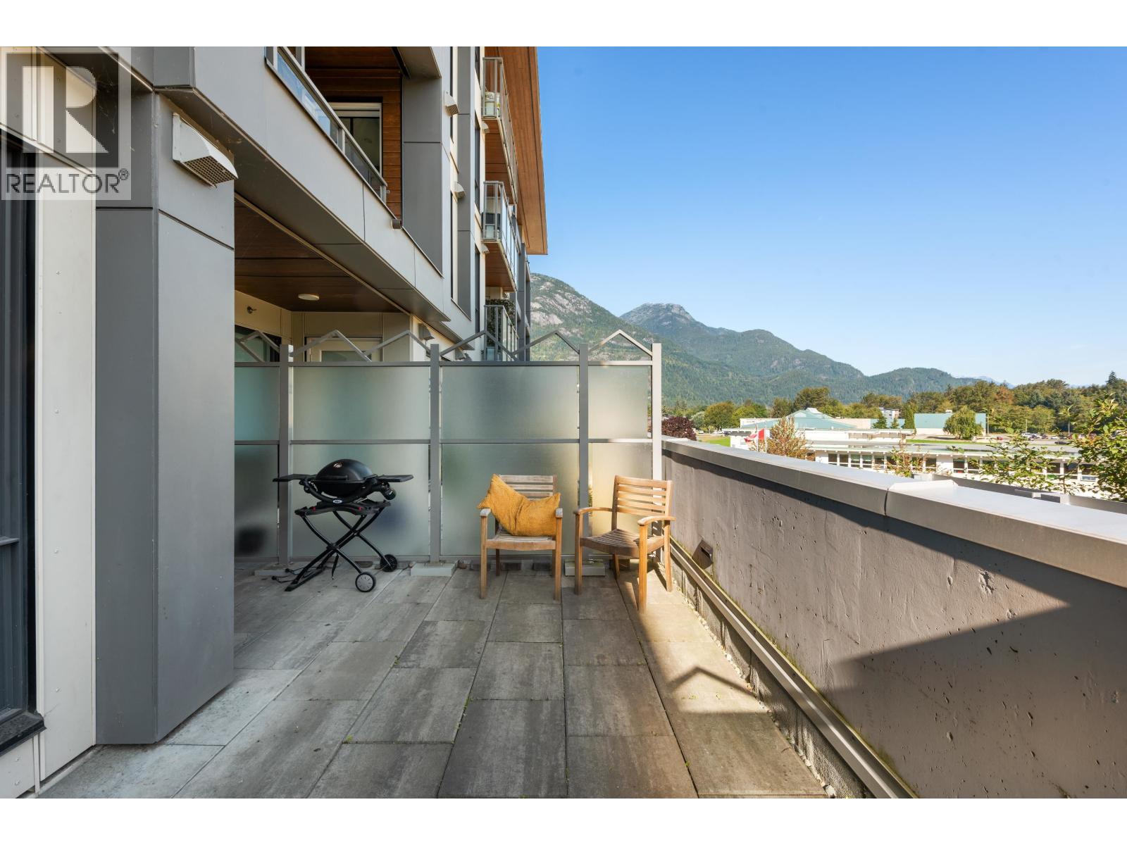 420 38362 BUCKLEY AVENUE, Squamish